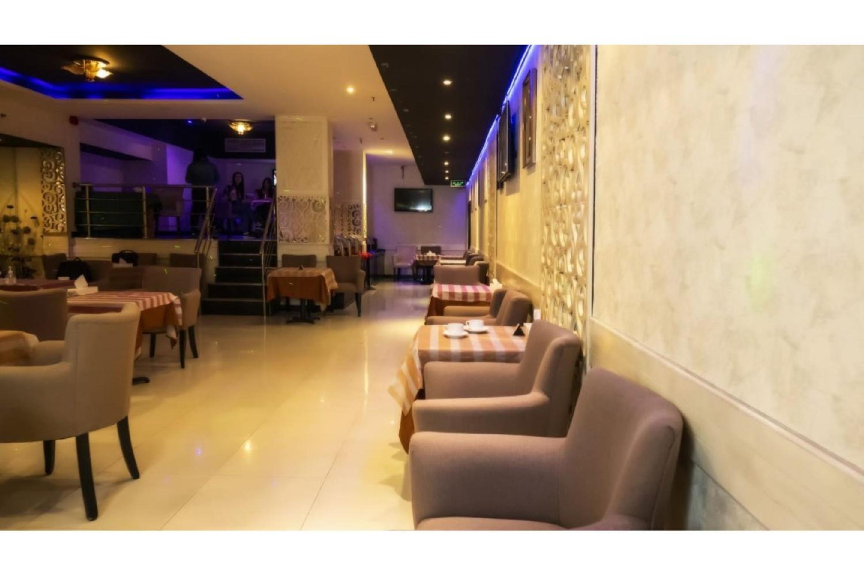 Capital O 126 Manama Tower Hotel