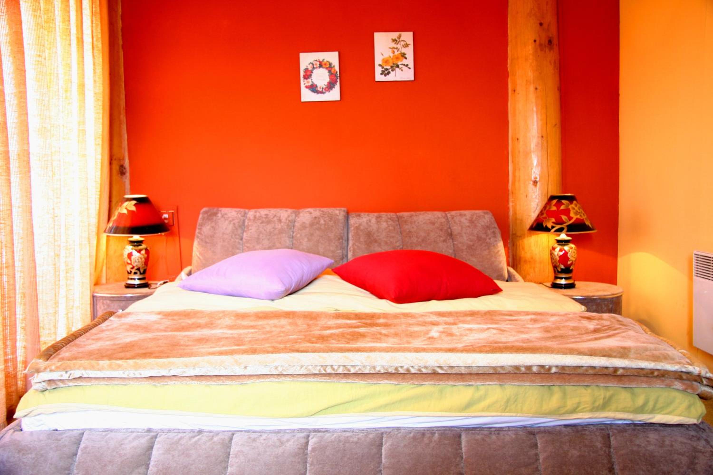 Shangri-La Lao Shay Youth Hostel