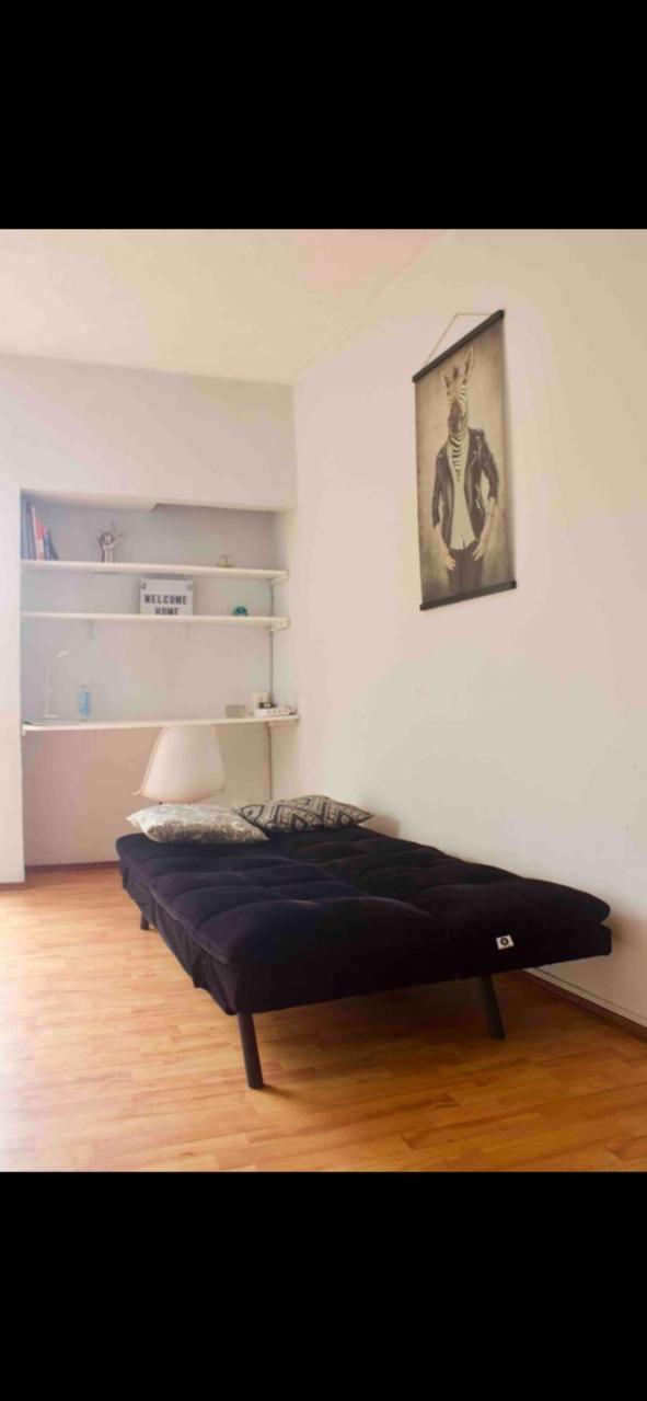 Cool Apt in classic building, Roma photo 3