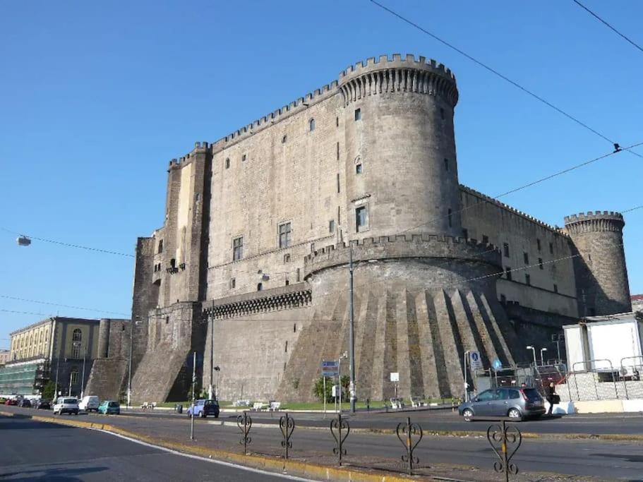 Intero Alloggio - Chiaia