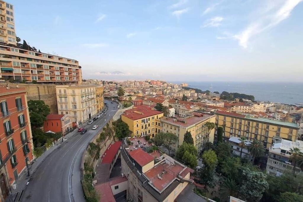 Intero Alloggio - Chiaia