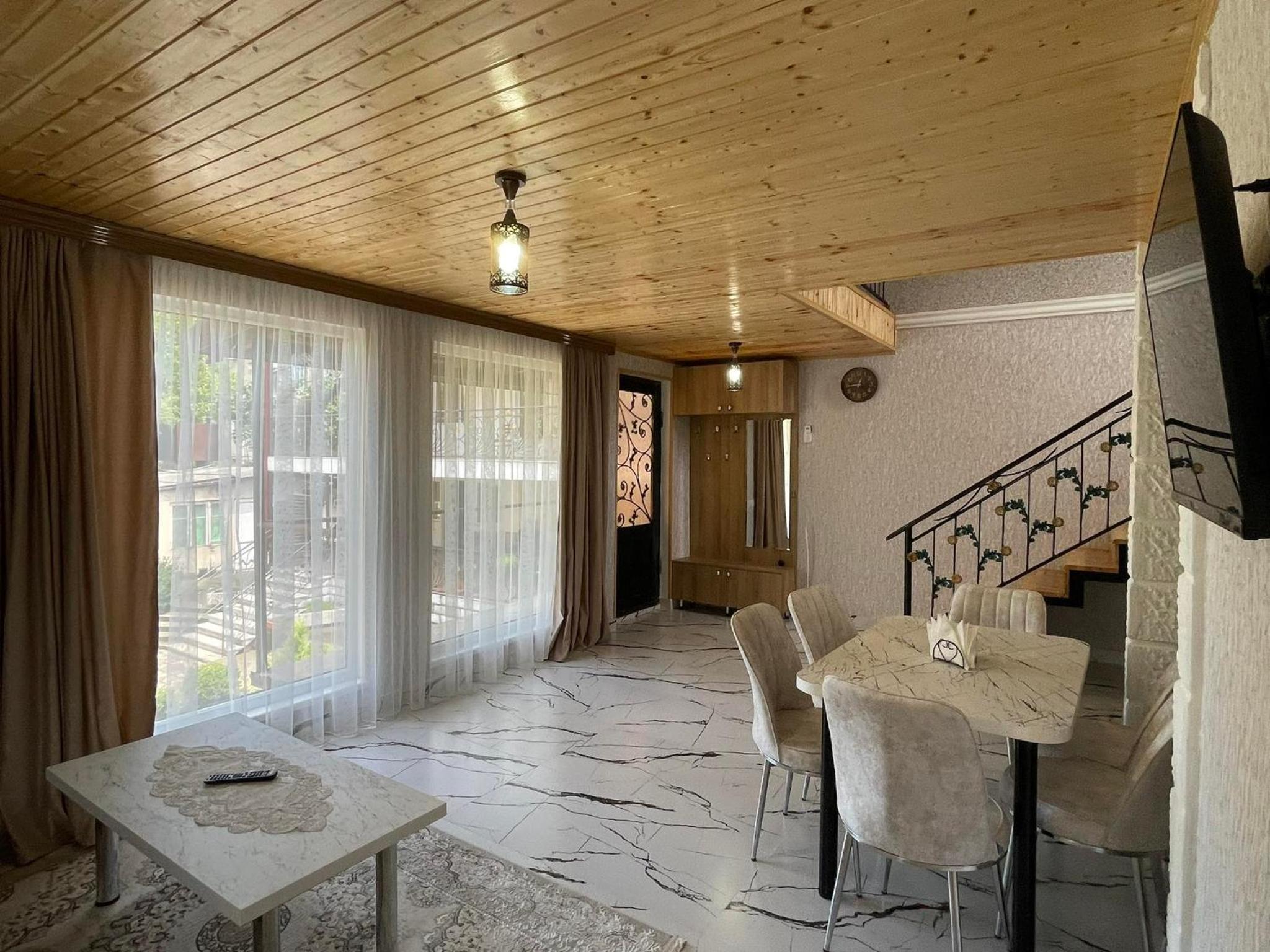 APARTMENT IRINA