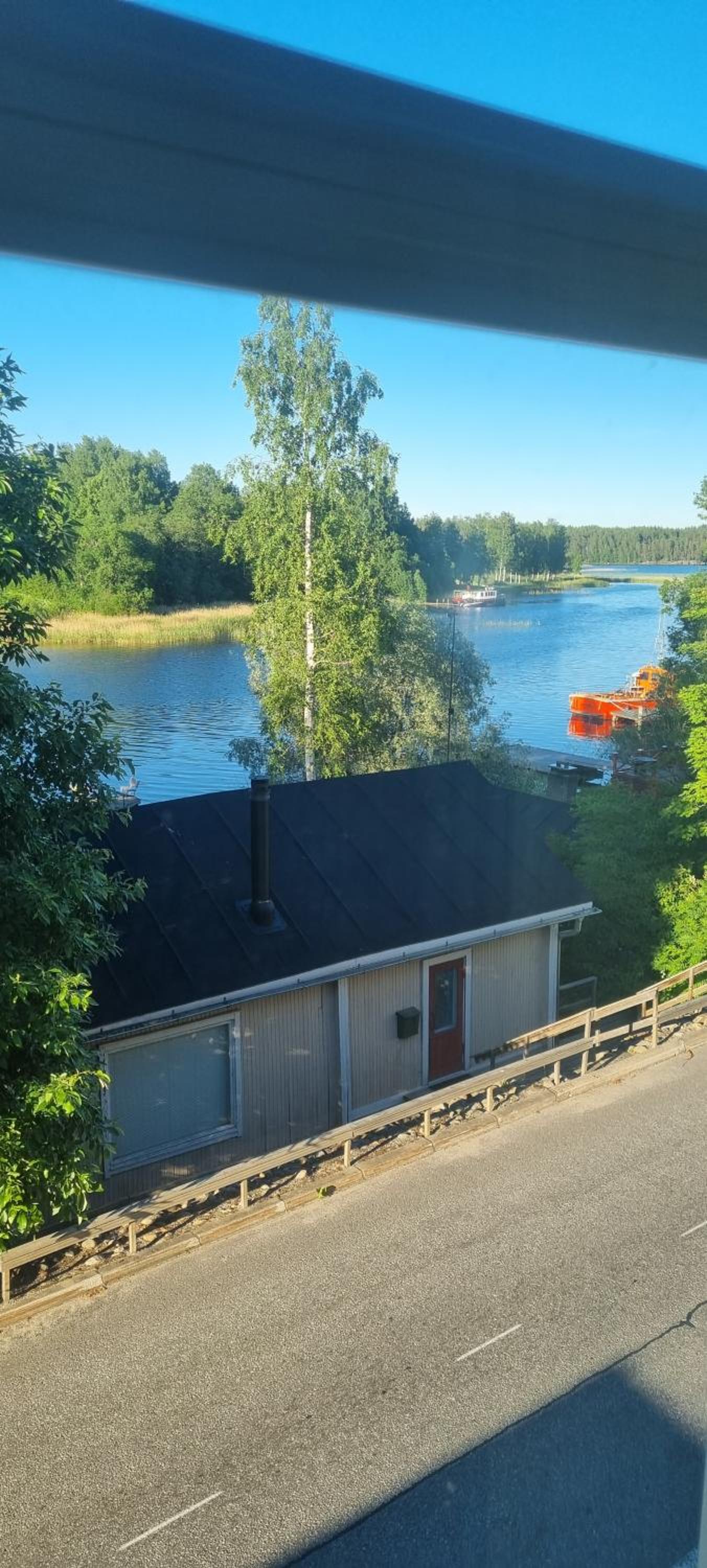 Tyylikäs kaksio ihanassa puutalossa