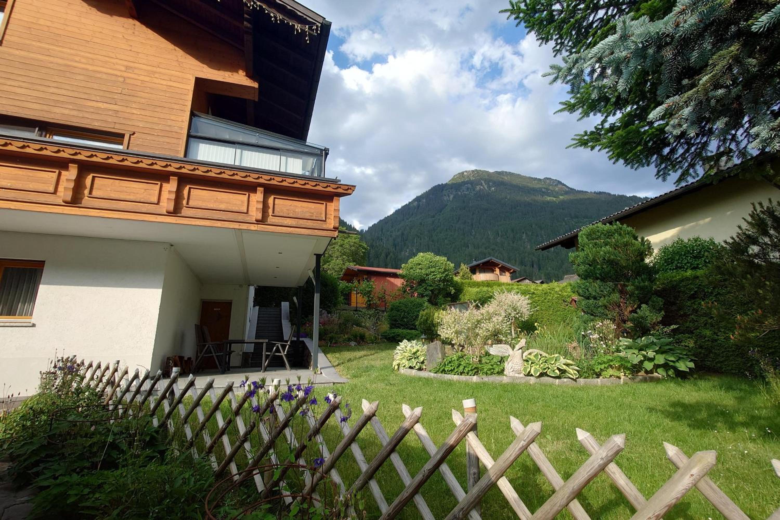 Alpenglück Montafon