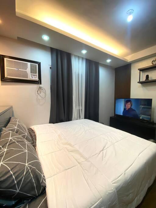 At the Heart of Davao w/ Wifi, Netflix & Disney+ view 2