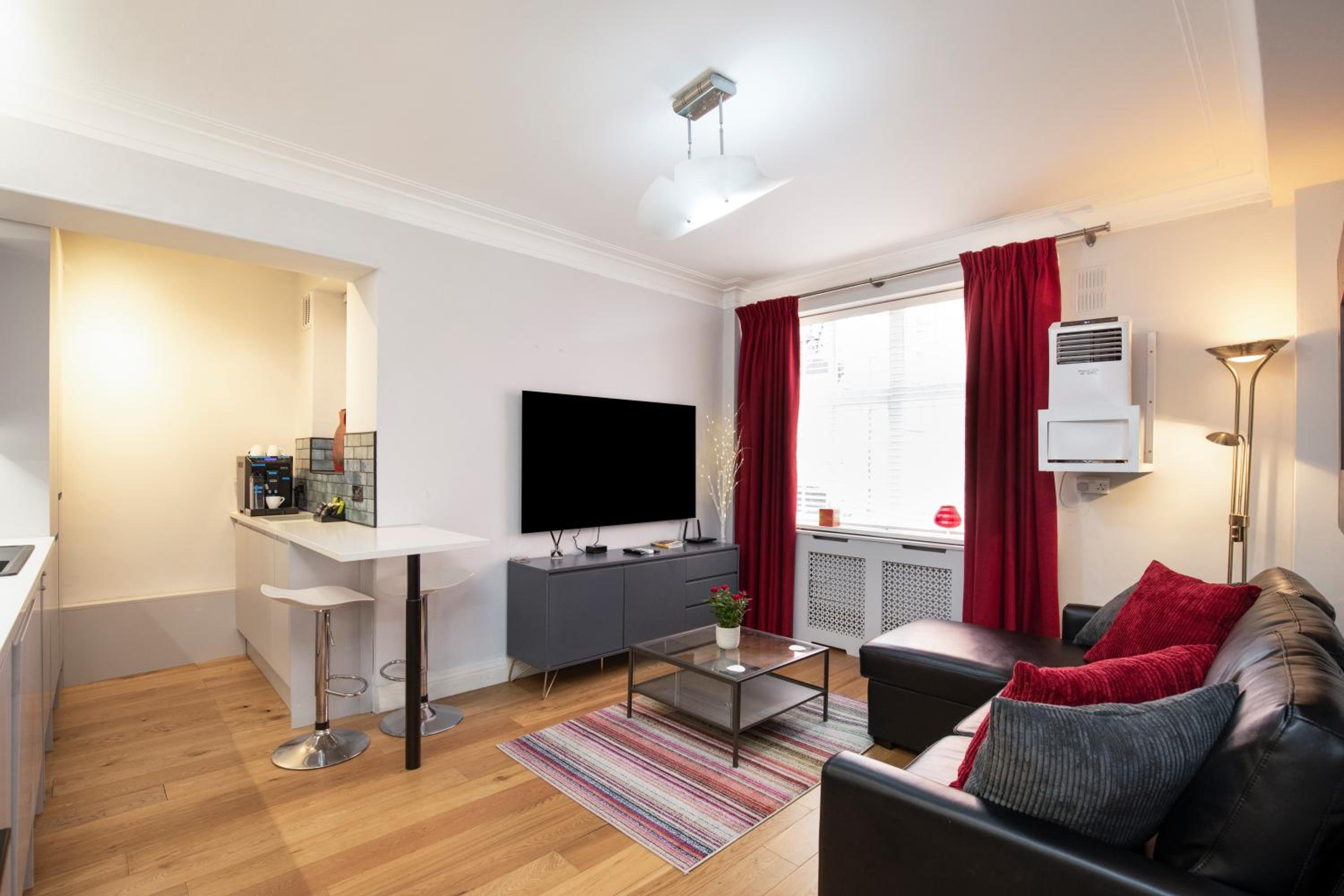 Modern Quiet 1 bed Flat -Mayfair