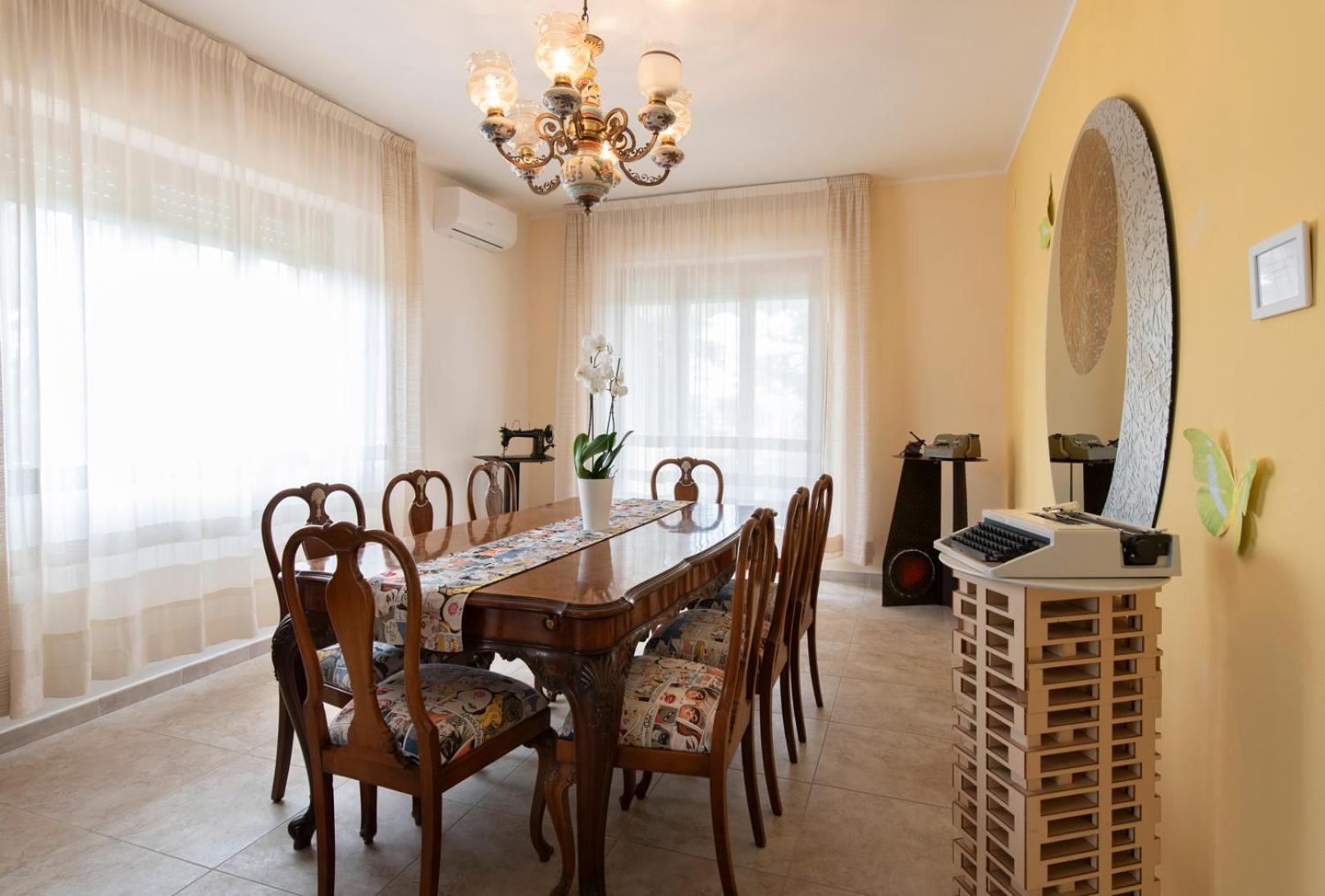 Art Beds & Garden 9 beds between the sea, thermal baths, and the Tuscan countryside view 2
