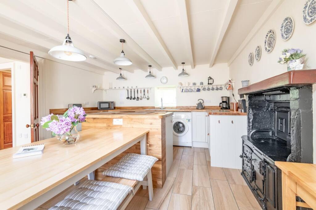 Stable Cottage 2 bedrooms with gorgeous views