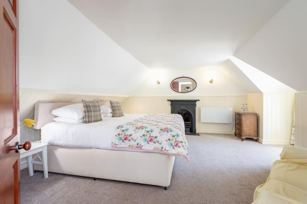 Stable Cottage 2 bedrooms with gorgeous views