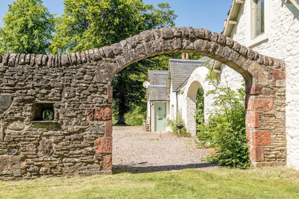 Stable Cottage 2 bedrooms with gorgeous views