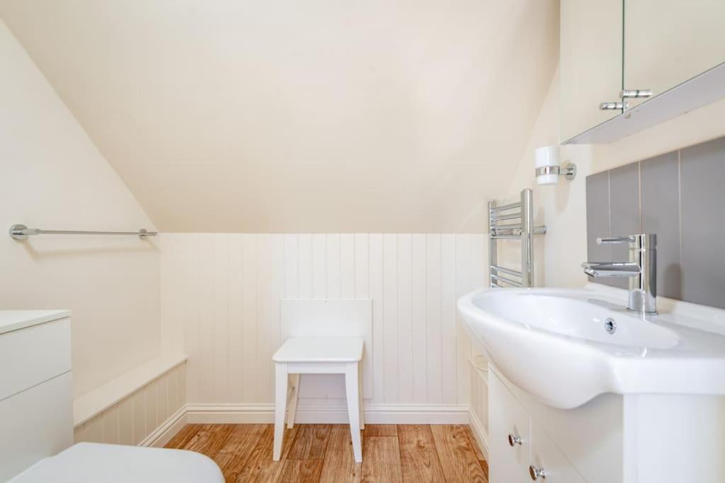 Stable Cottage 2 bedrooms with gorgeous views