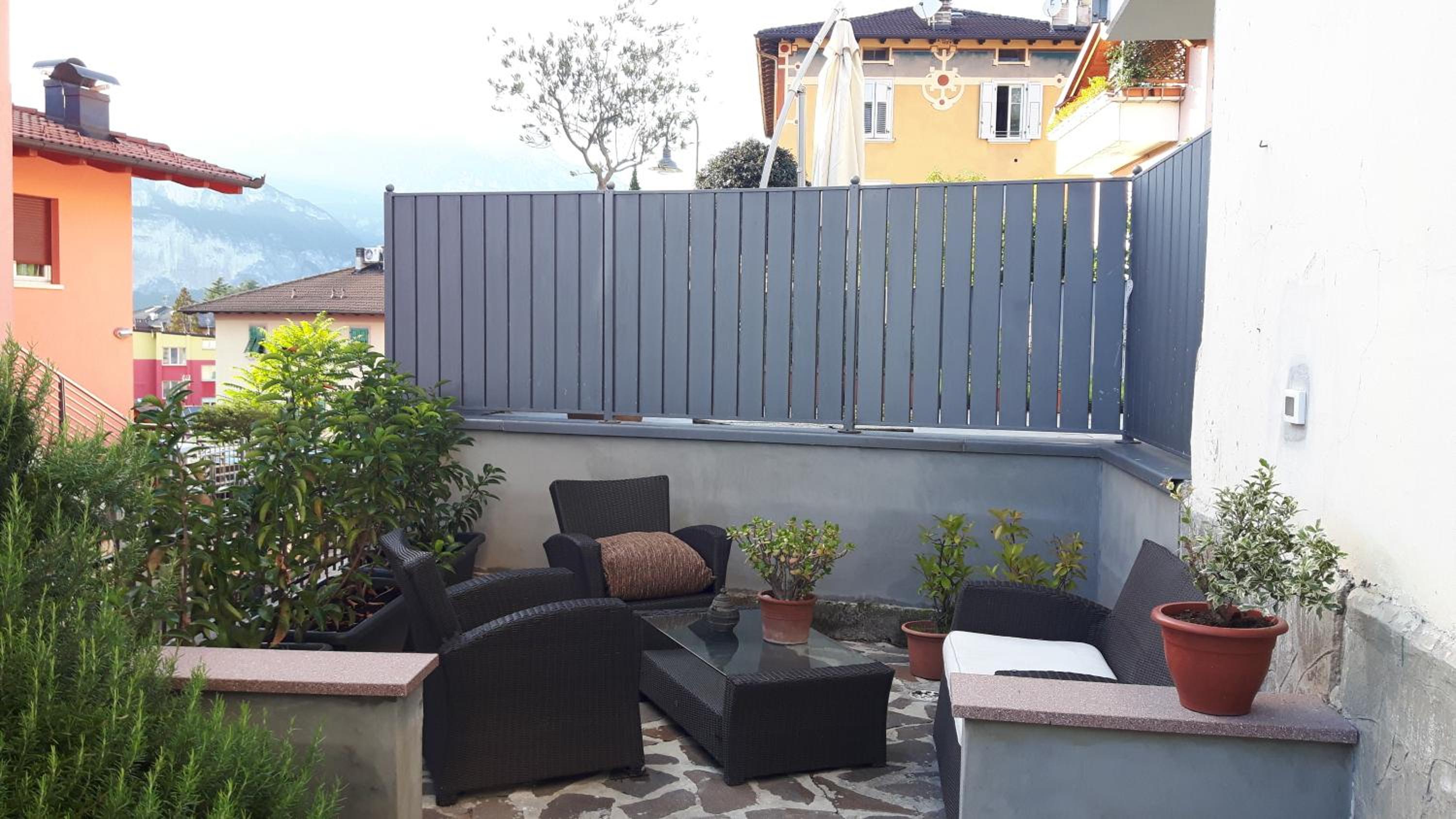 Over the Castle Apartment view 2