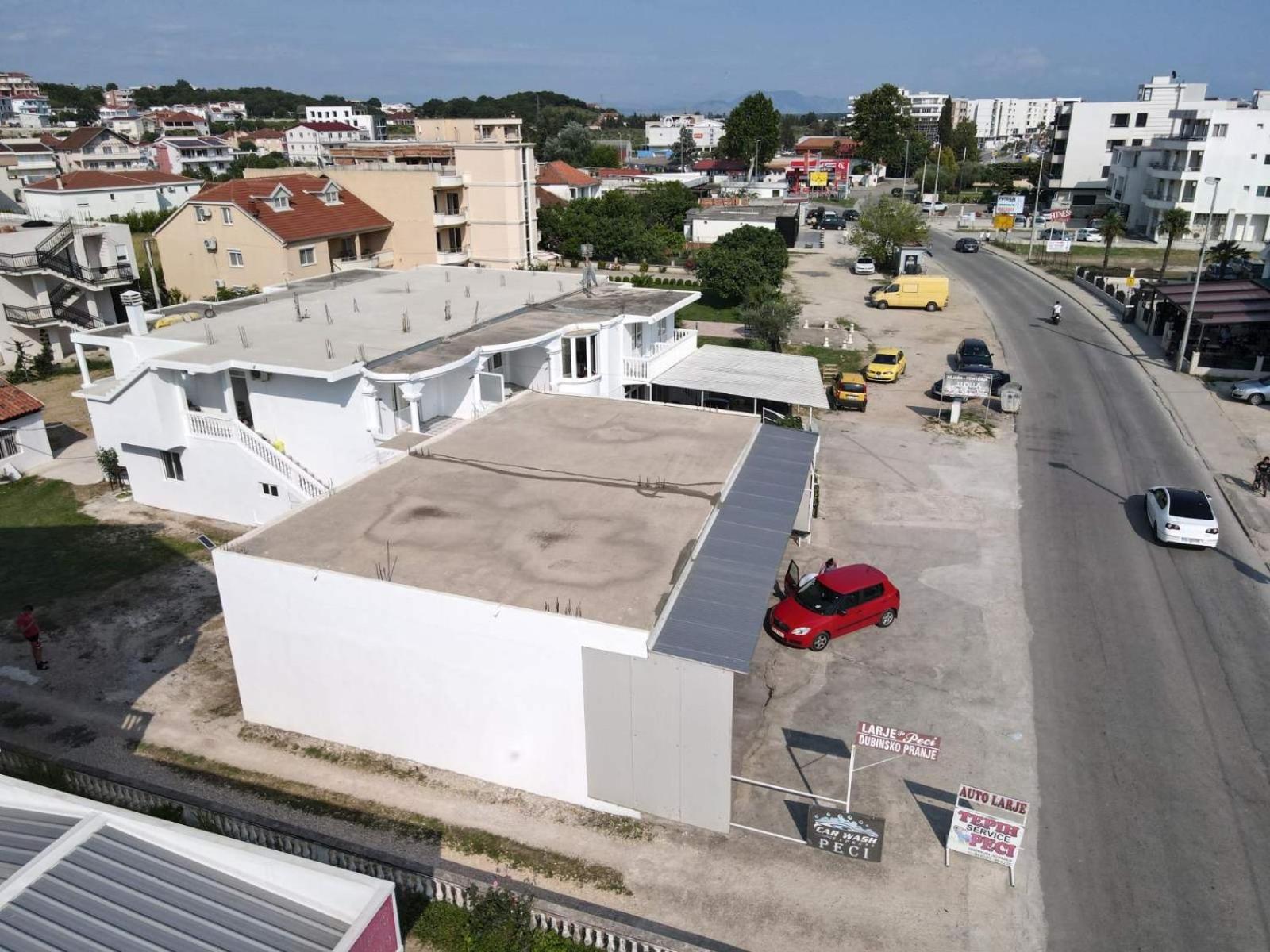 Peci Apartments