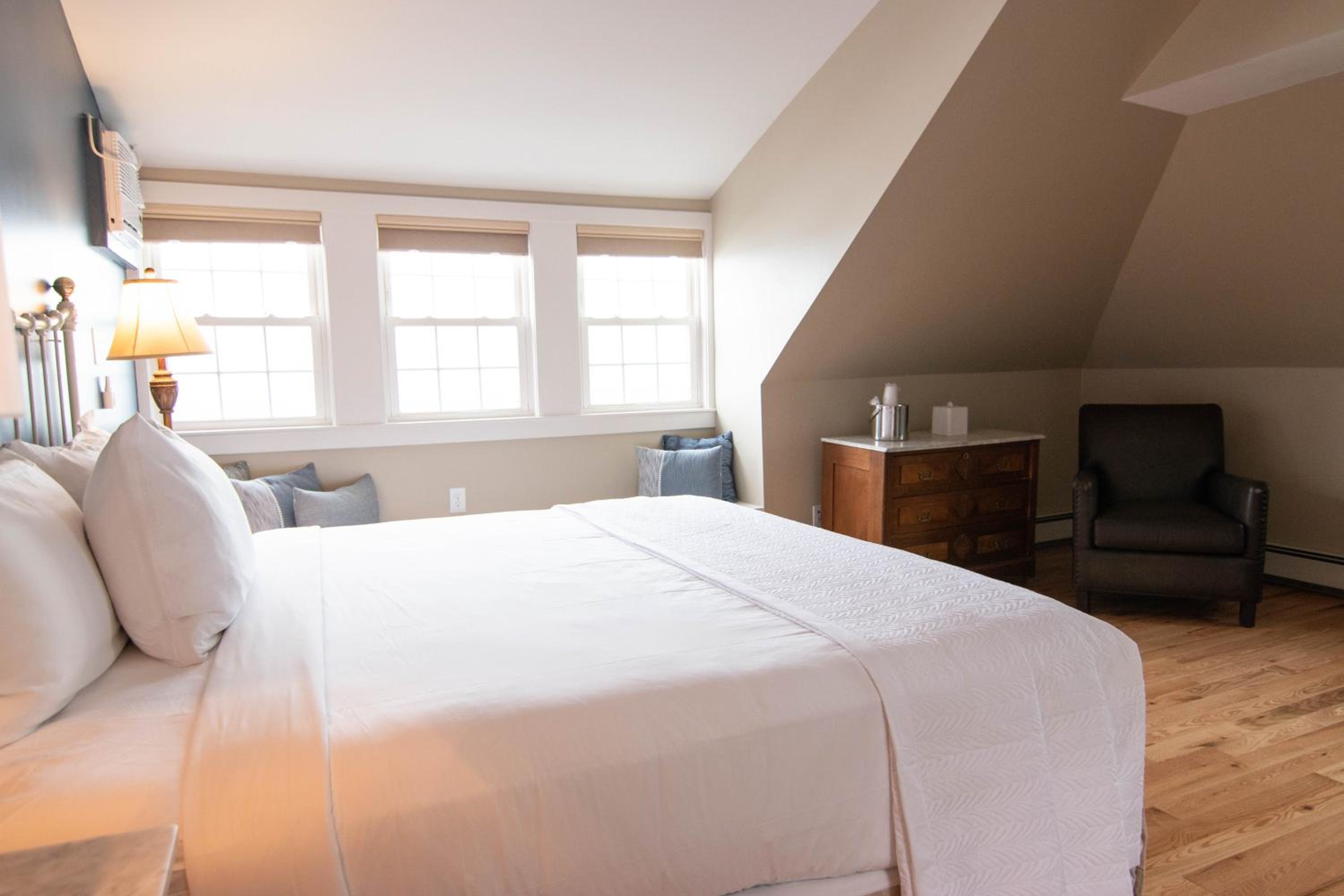The Beach House Inn