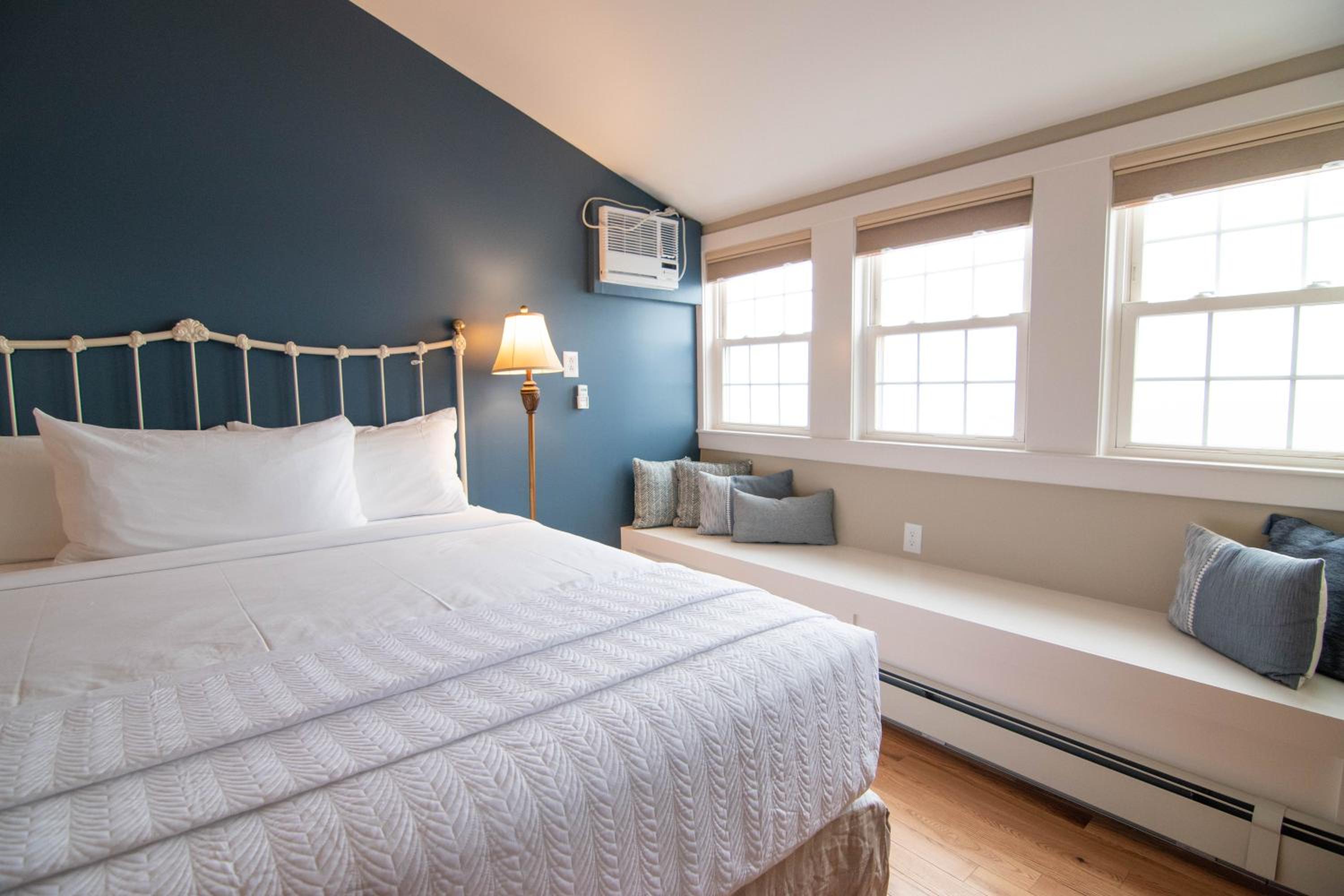 The Beach House Inn
