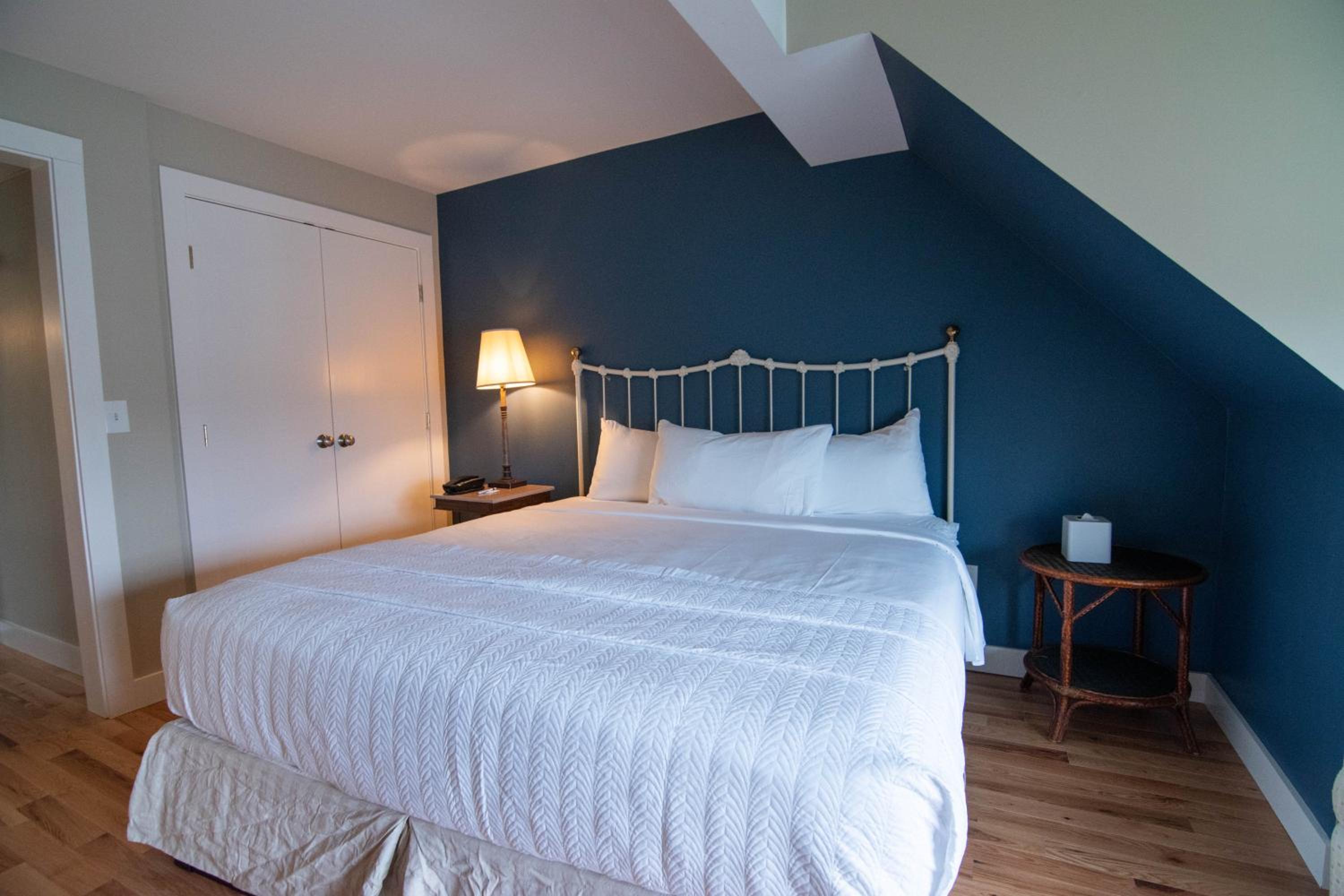 The Beach House Inn