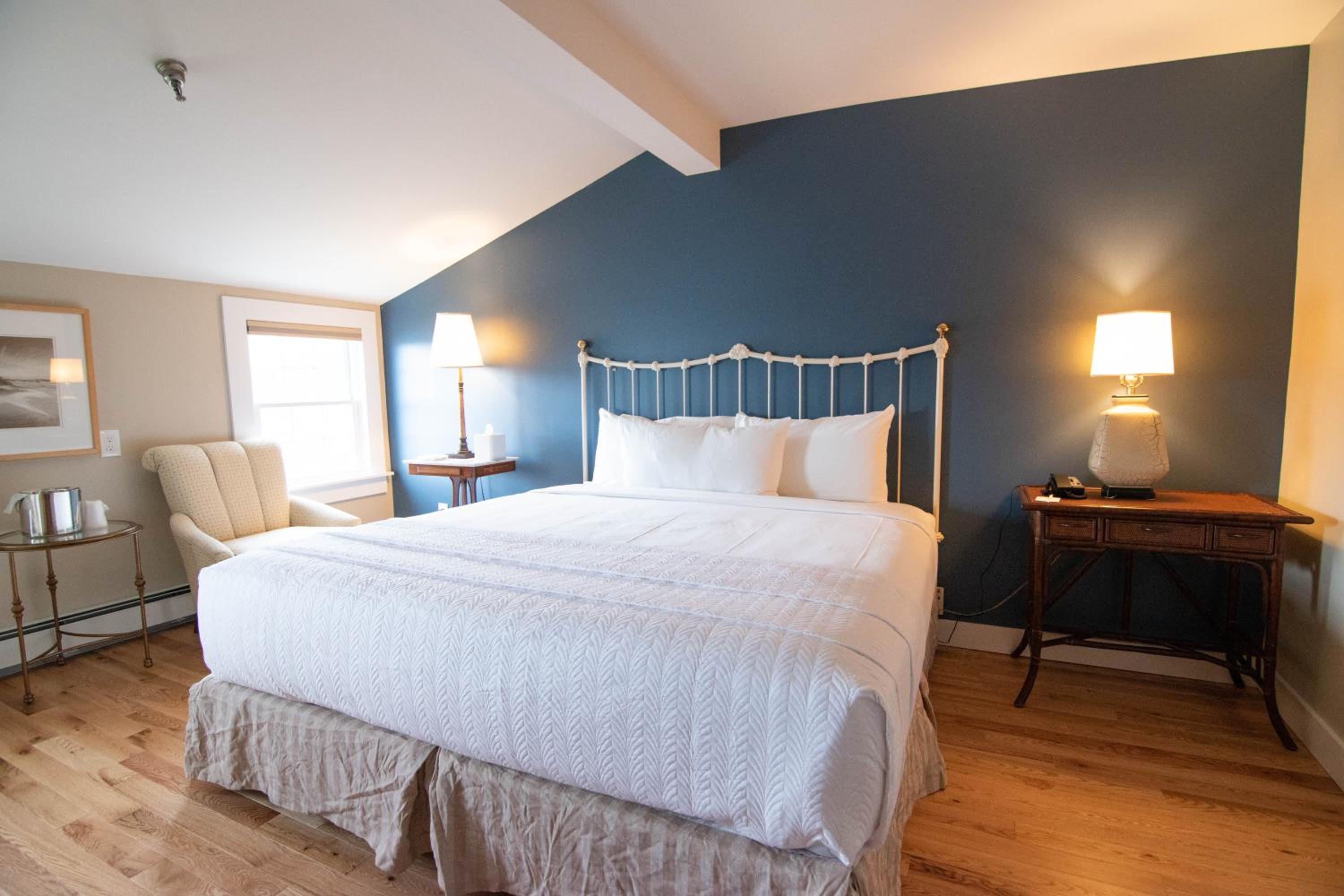 The Beach House Inn
