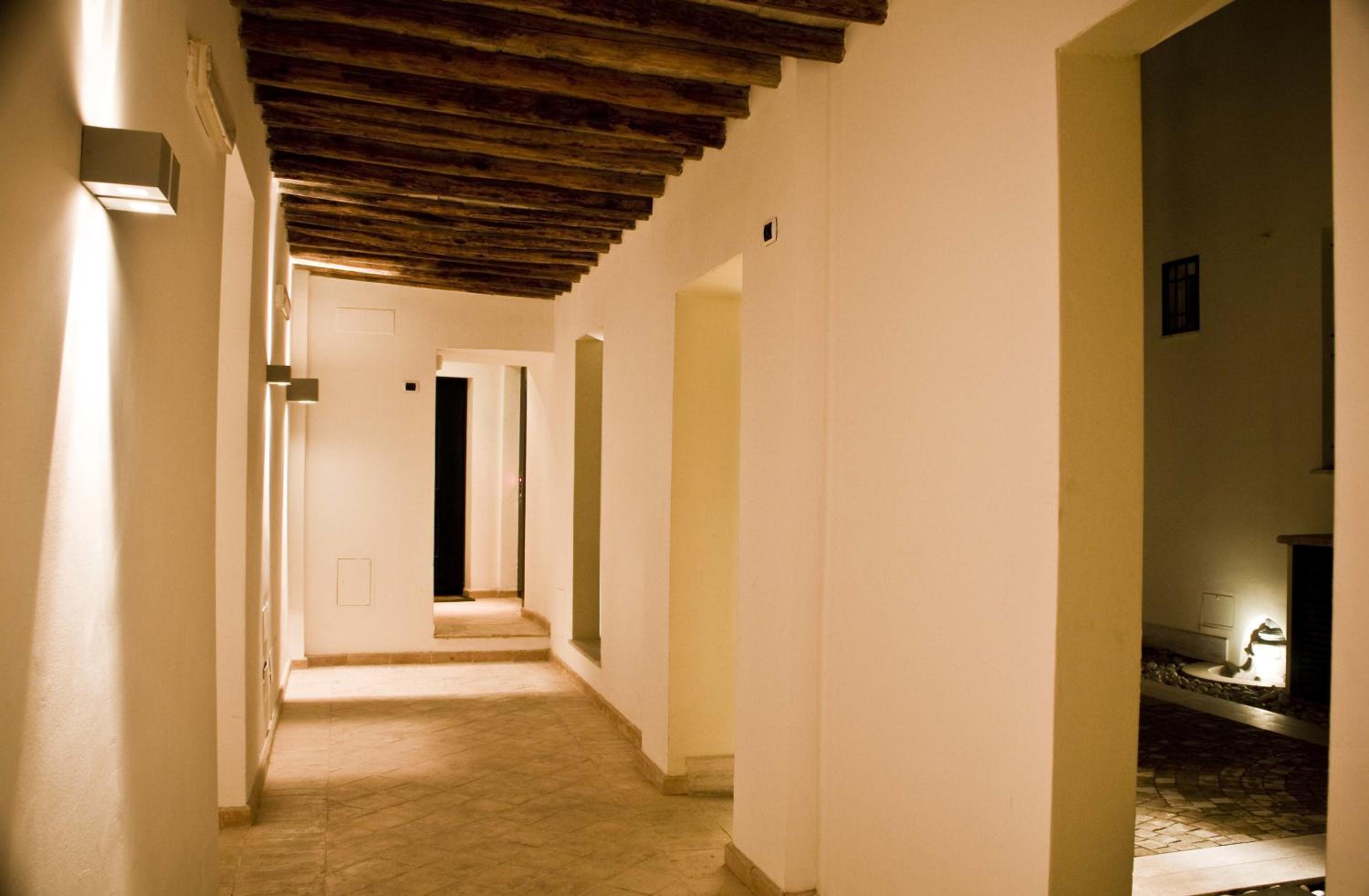 Nostromondo Ciancaleoni Palace