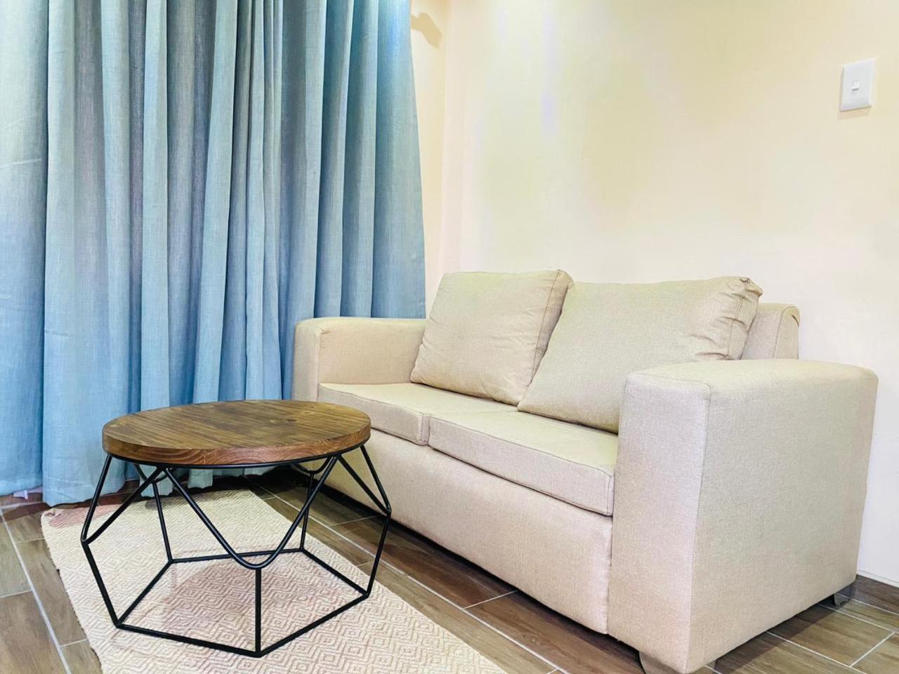 Seqonoka Villa Accommodation & Events Park view 2