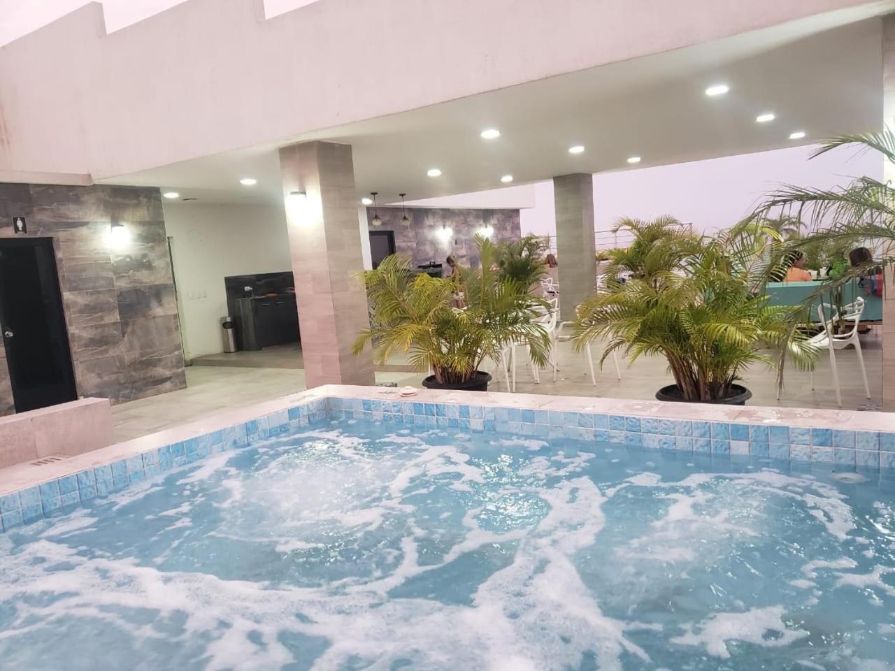 Hotel Camboriu Suites