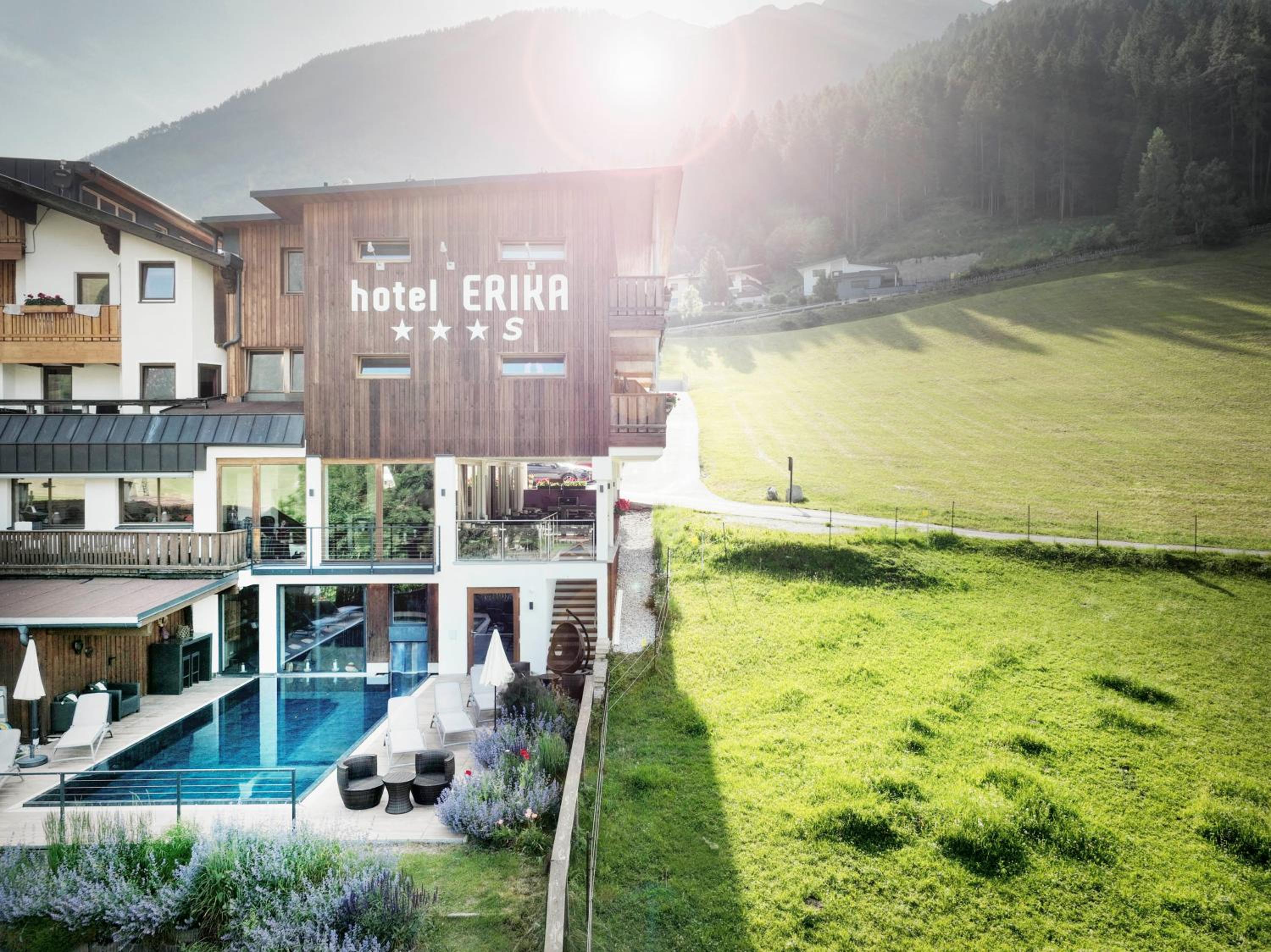 Hotel LifestylePanoramaHotel Erika Superior - Image 1