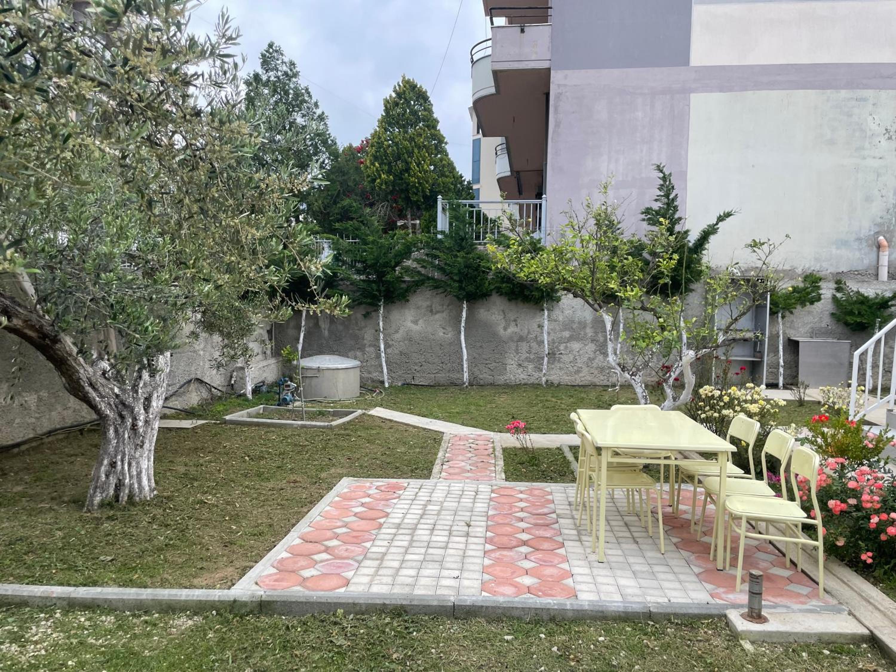 Guest House Begaj