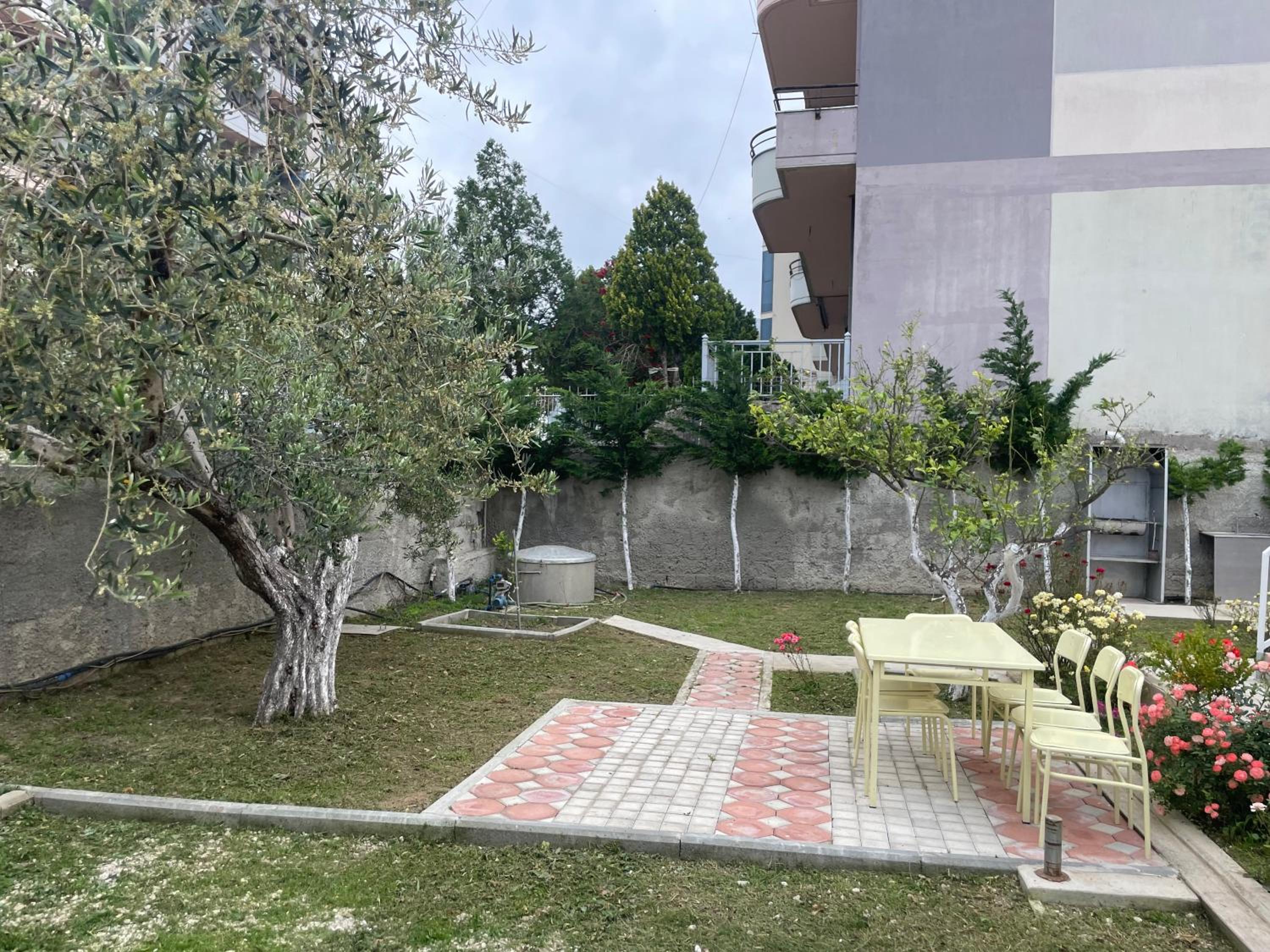 Guest House Begaj