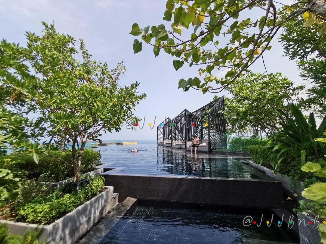 Edge Central Pattaya by JJJ