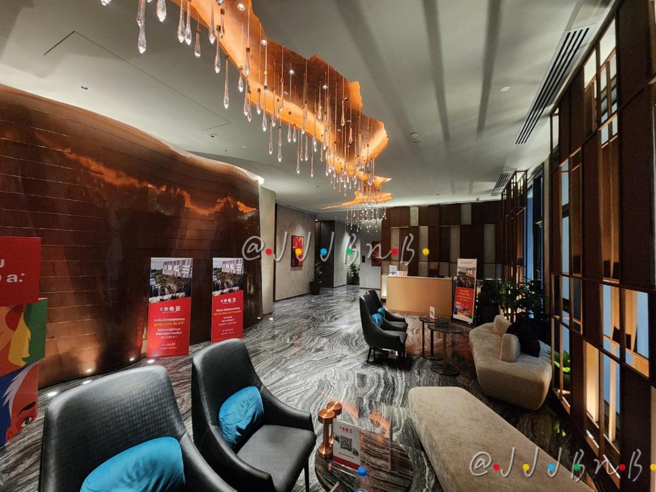 Edge Central Pattaya by JJJ