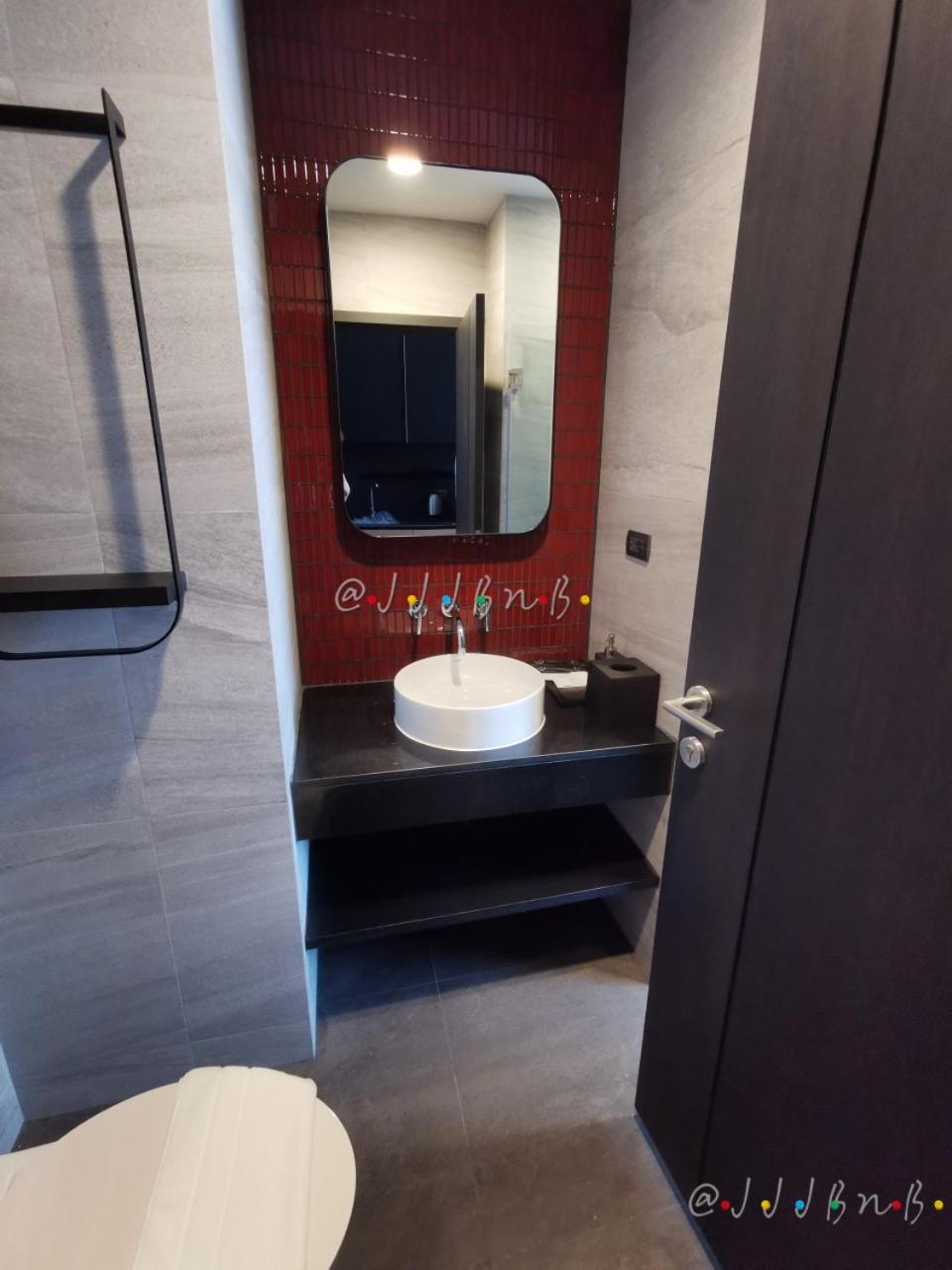 Edge Central Pattaya by JJJ