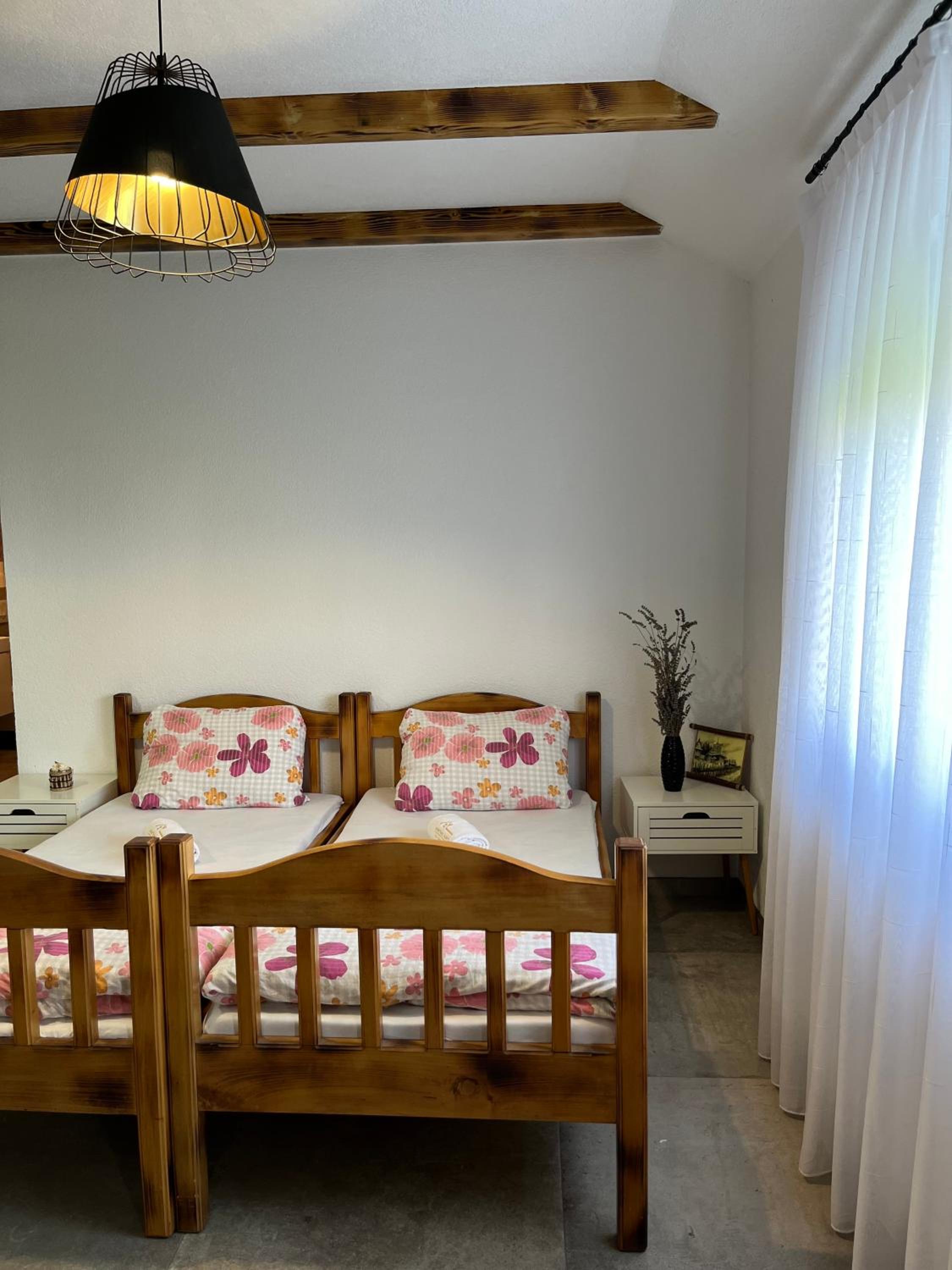Apartmani Subotic