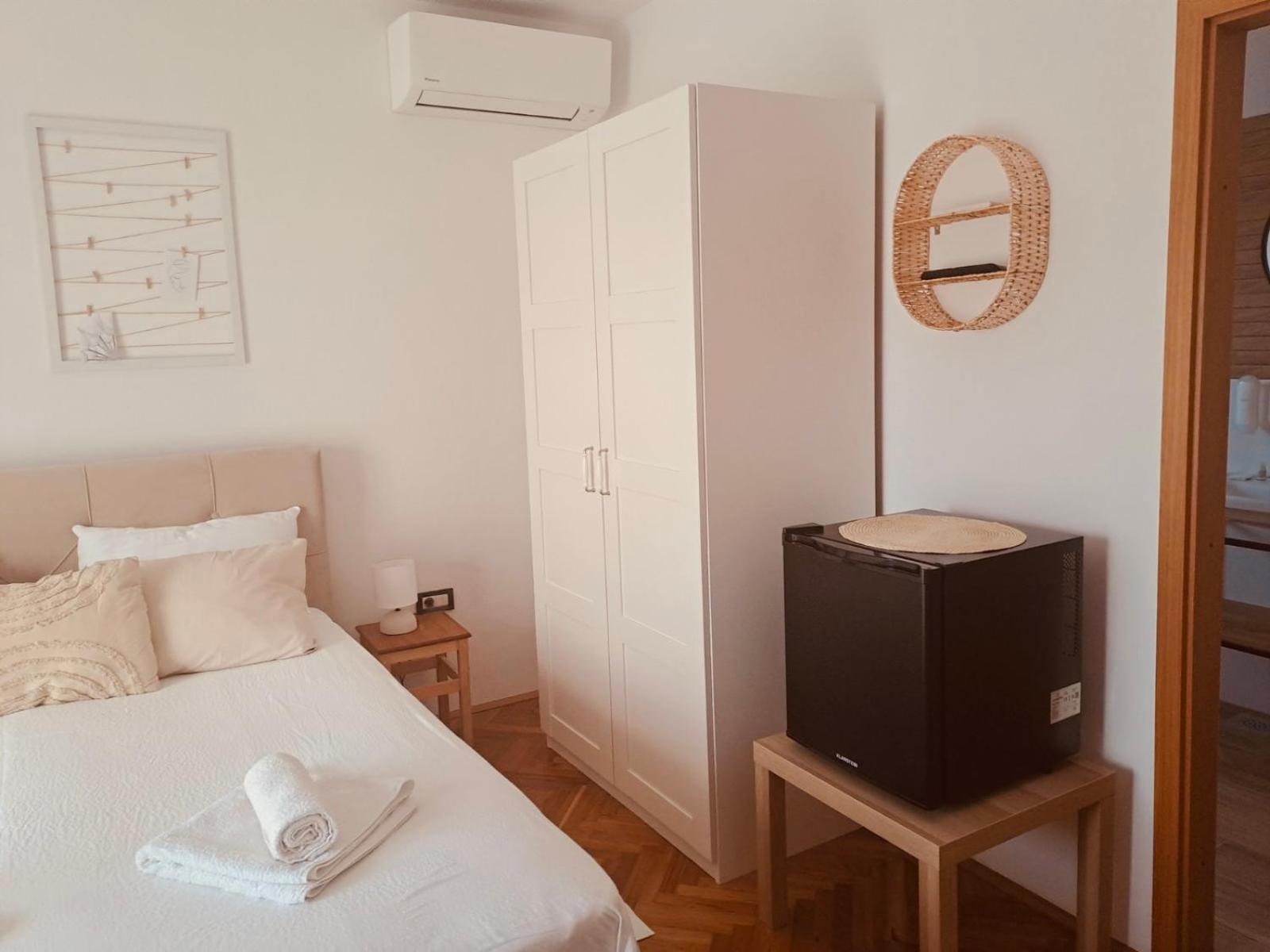 Guests house DaLi en Rovinj — hotel room