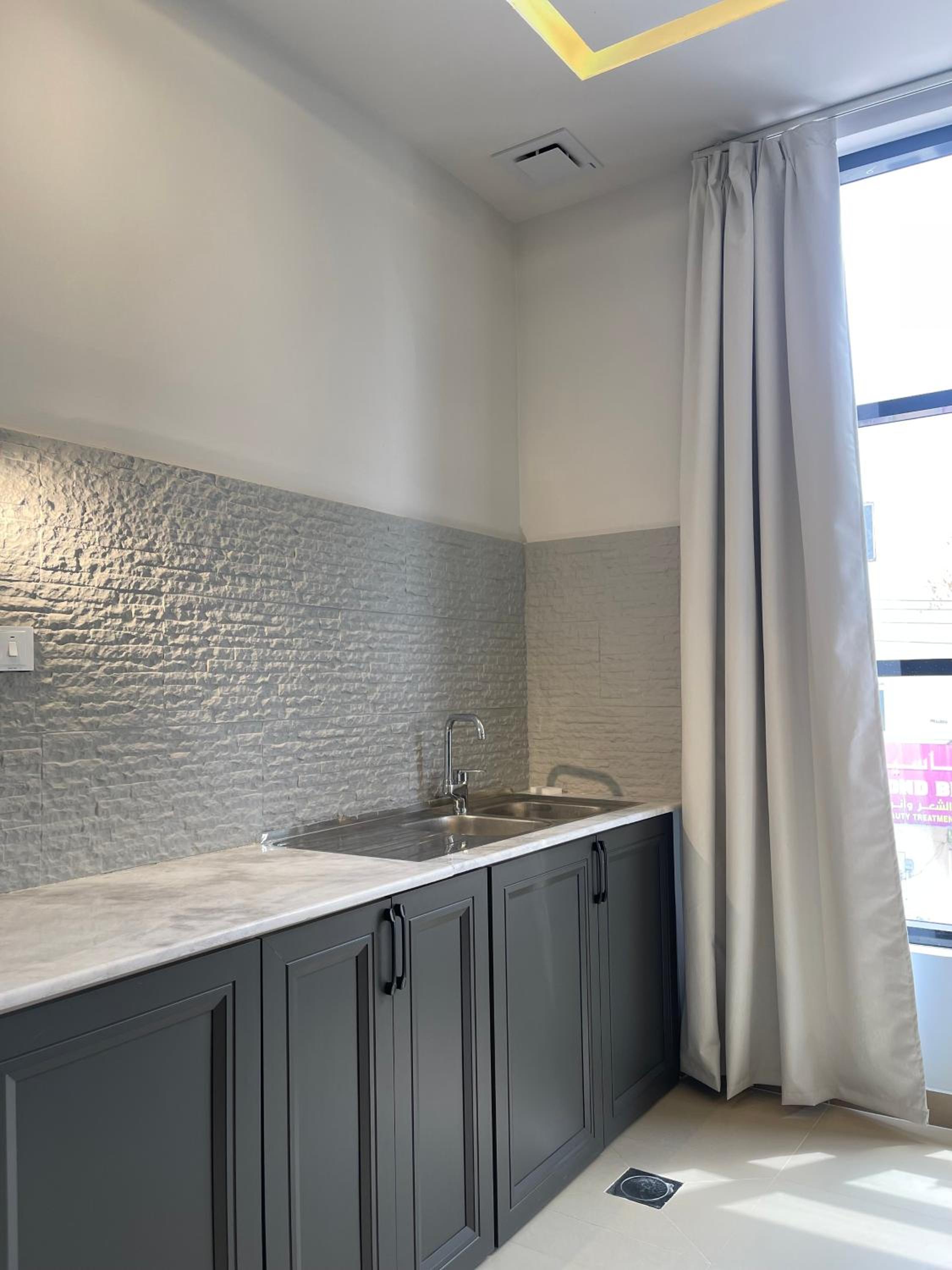 Rateel Apartments
