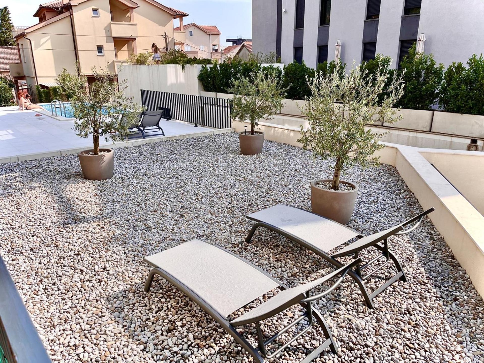 Fides Stylish Apartments Tivat with Pool view 2