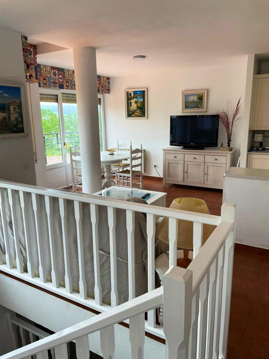 3 bedrooms house with sea view and enclosed garden at San Vicente de la Barquera