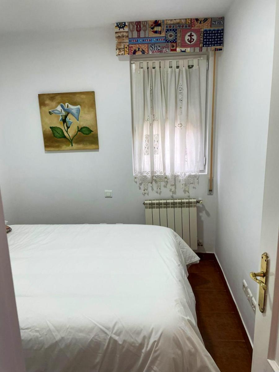 3 bedrooms house with sea view and enclosed garden at San Vicente de la Barquera