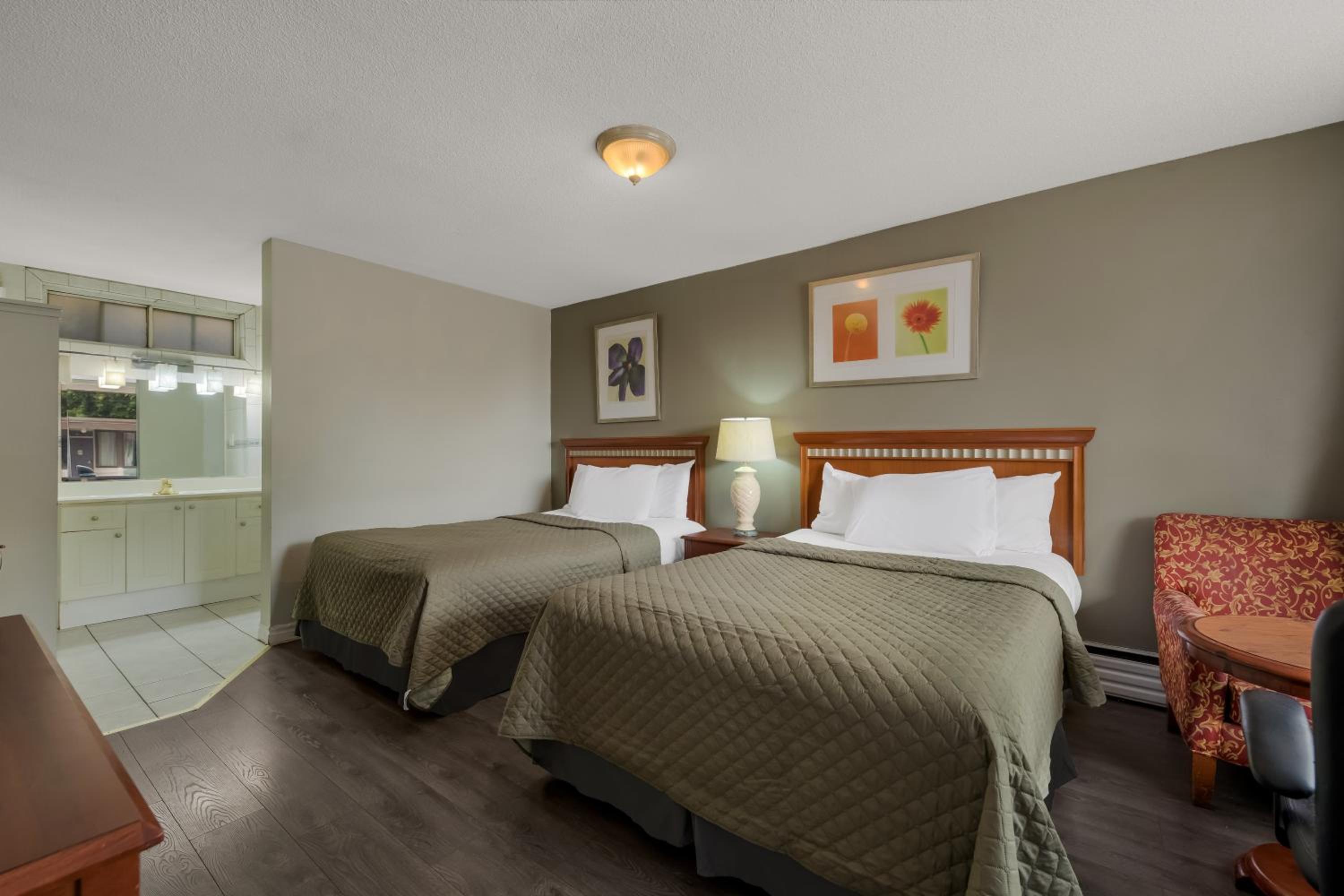 Knights Inn Burlington