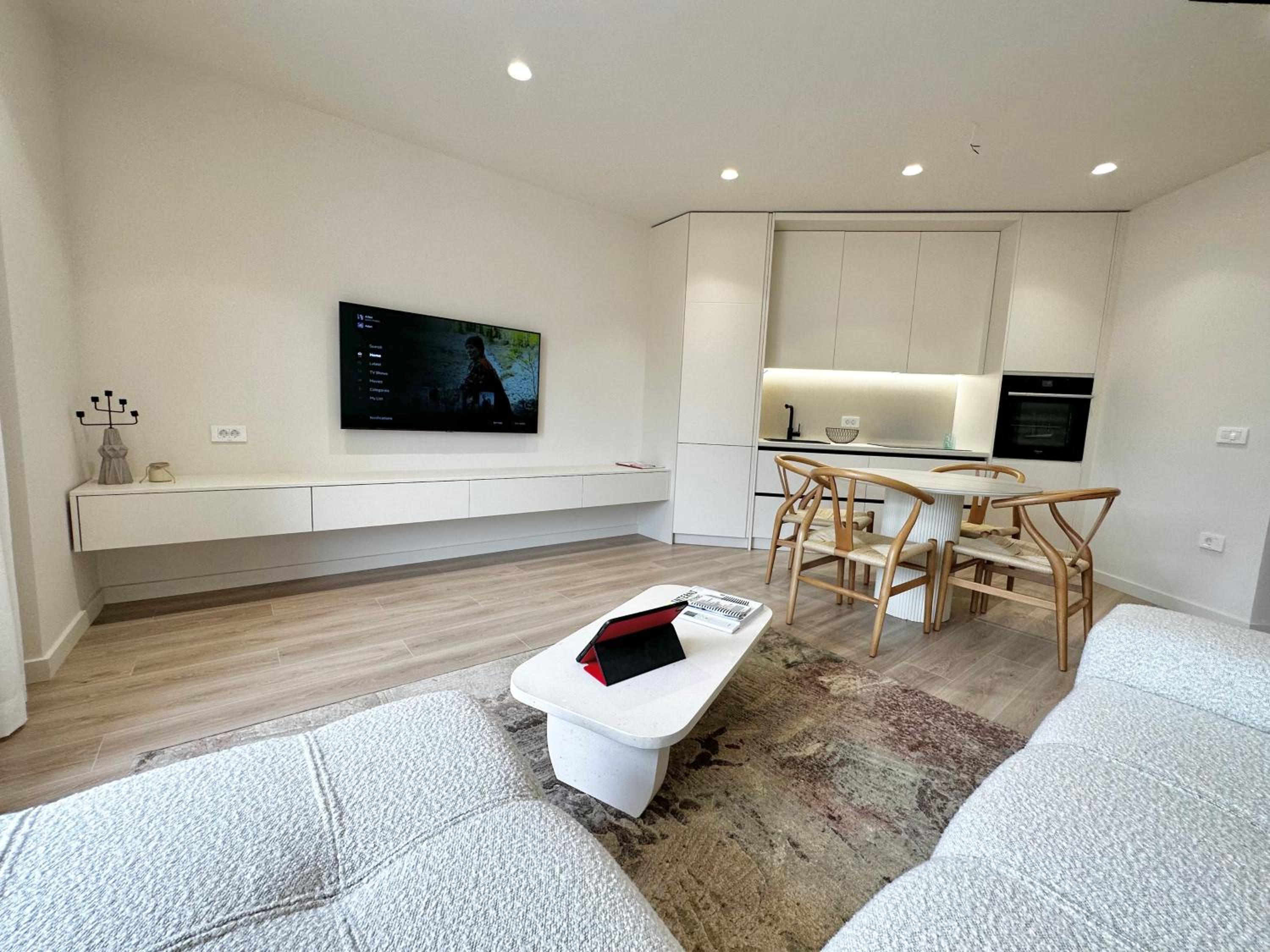 Gaia's Luxury Apartment