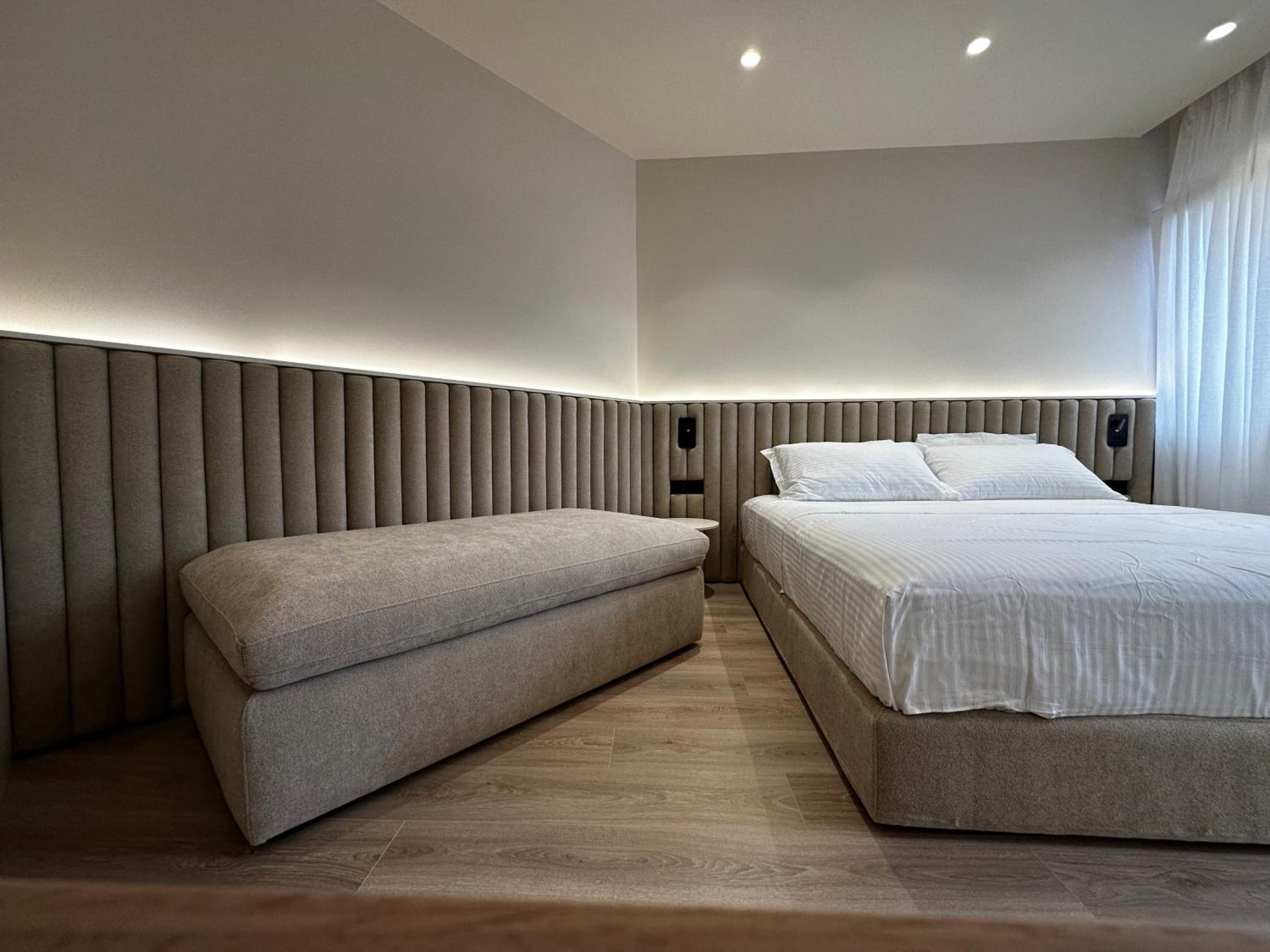 Gaia's Luxury Apartment