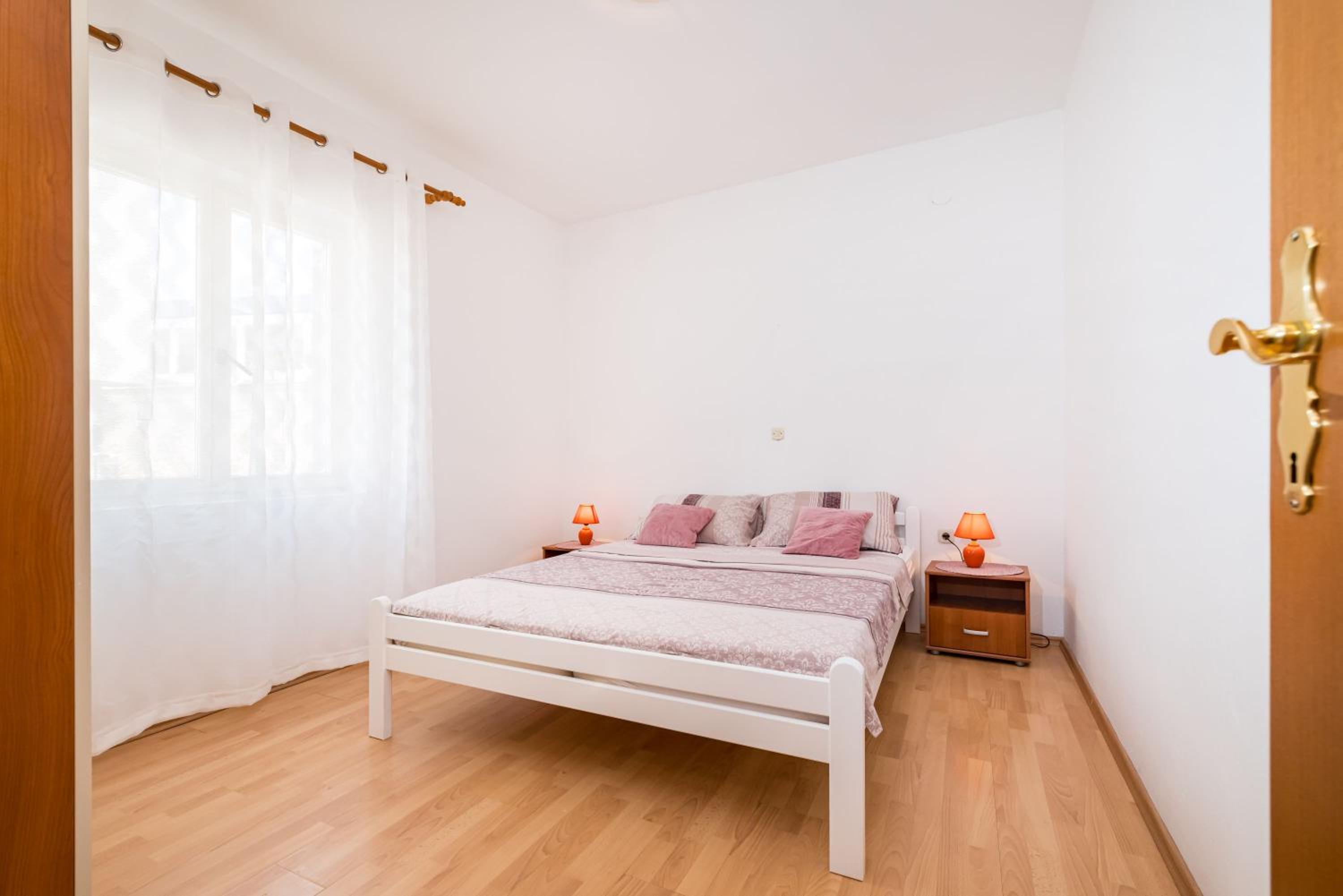 Cozy Apartment Marija with Garden view 2