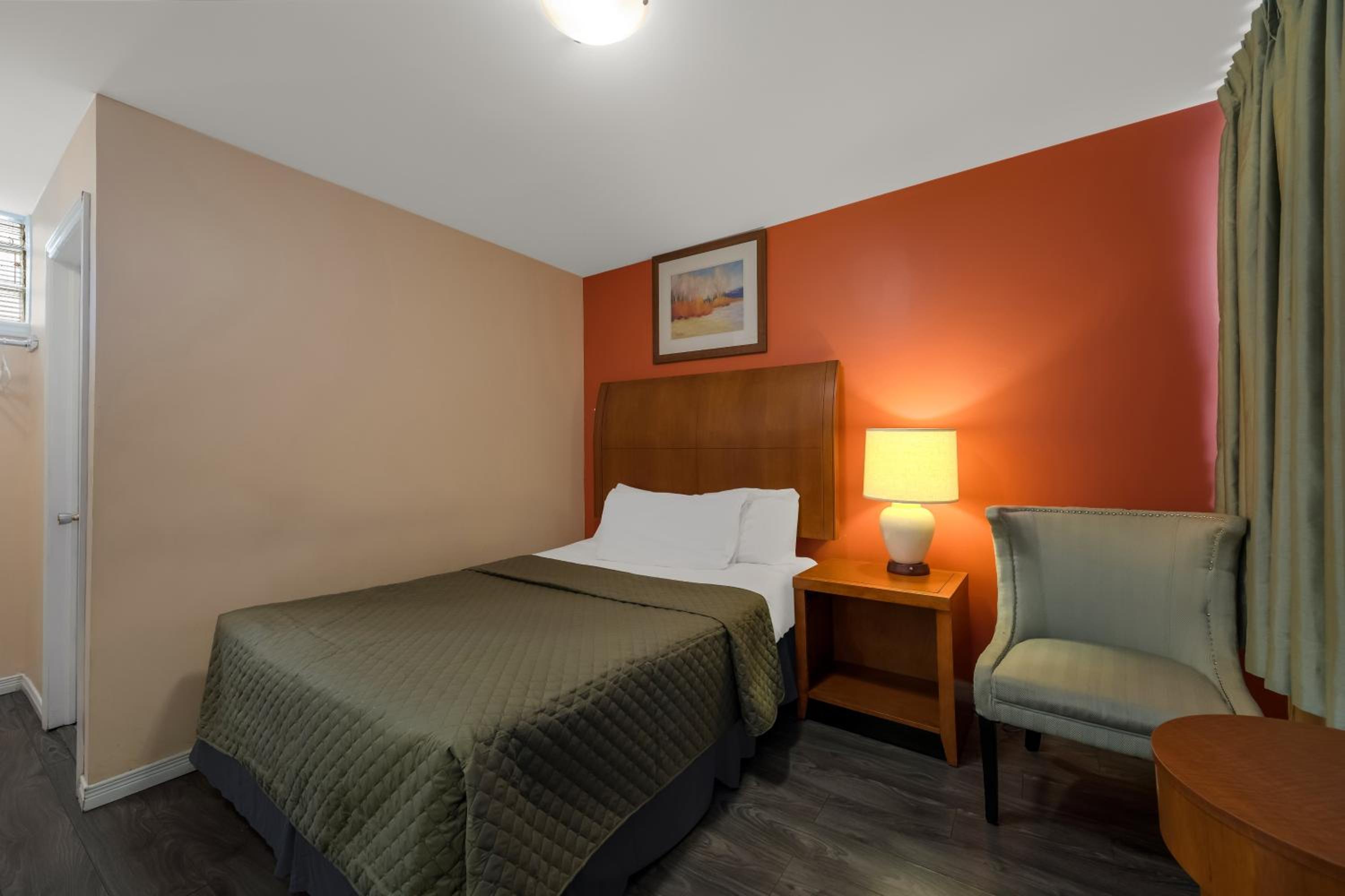 Knights Inn Burlington