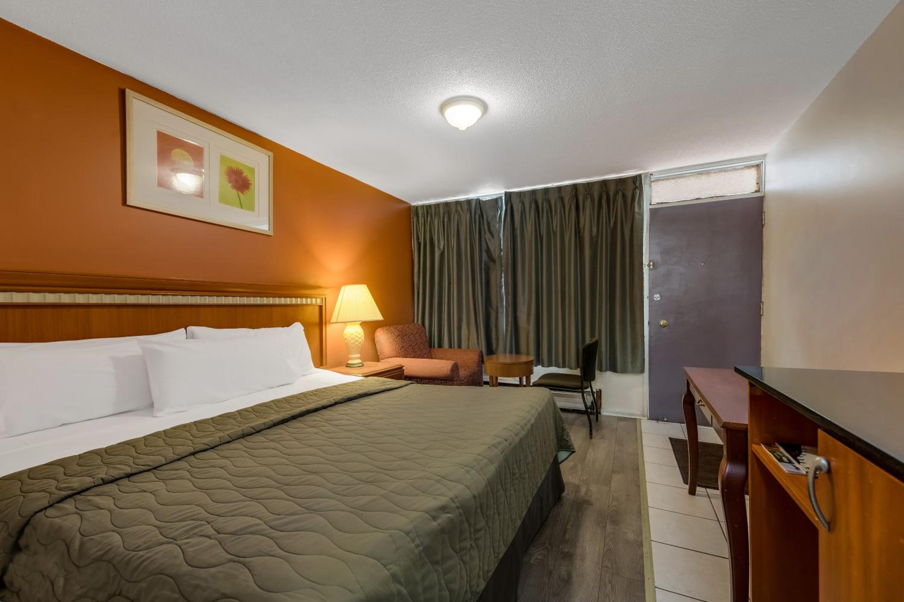 Knights Inn Burlington