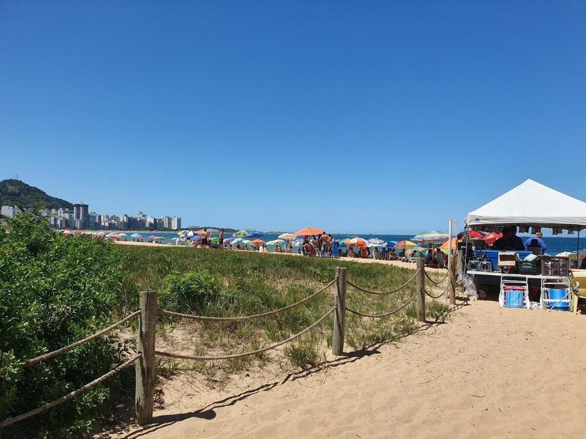 Recanto Maravista apto Frente Mar 2 quartos 2 banheiros, AR, WI FI, Piscina