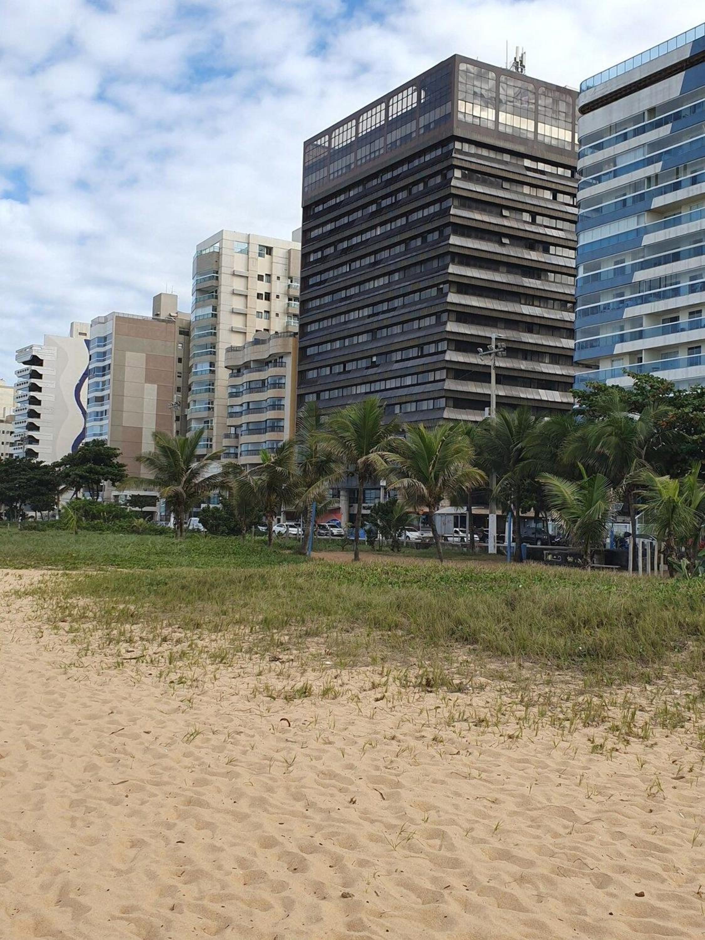 Recanto Maravista apto Frente Mar 2 quartos 2 banheiros, AR, WI FI, Piscina