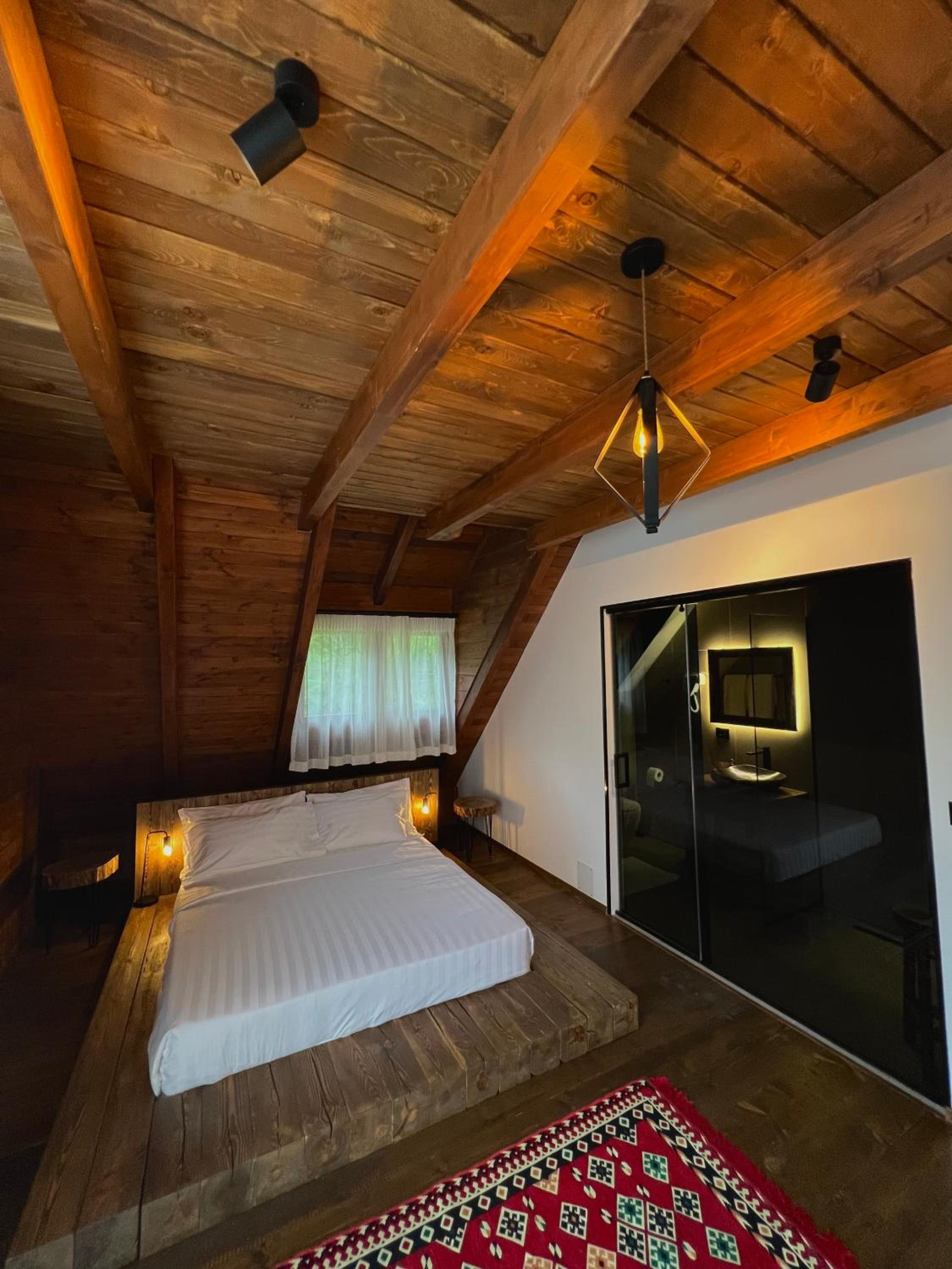 Molla Guest House