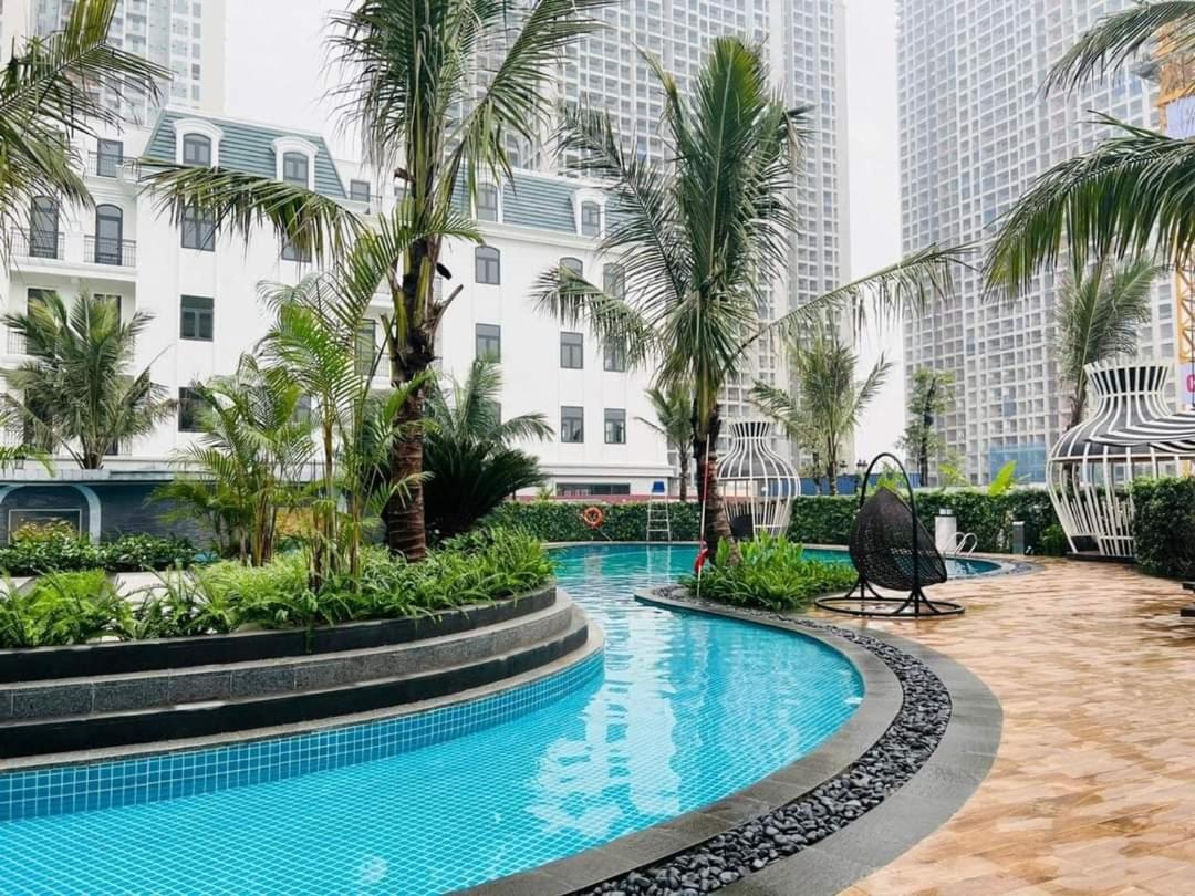 TK Resortstay - Vinhomes Smart City