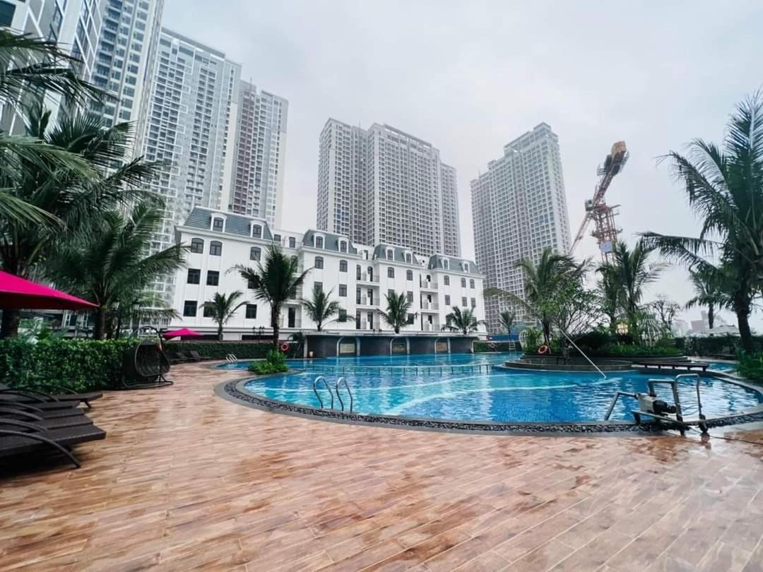 TK Resortstay - Vinhomes Smart City