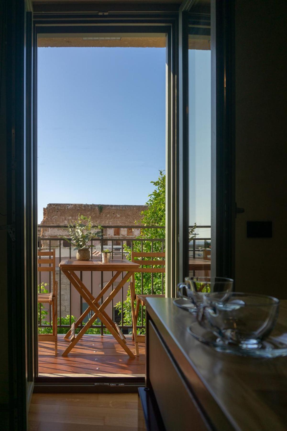 Kallergon Luxury Suites