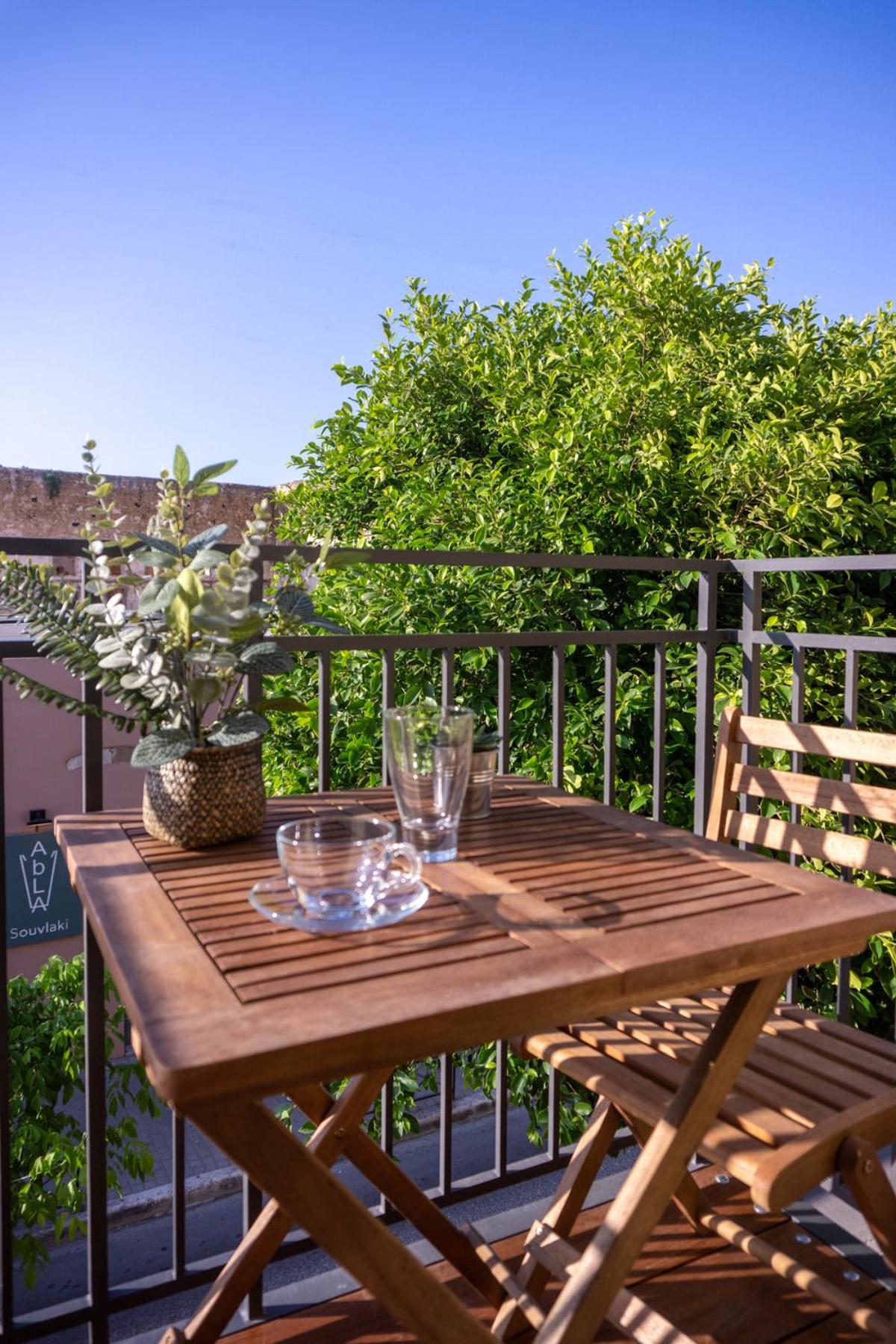 Kallergon Luxury Suites
