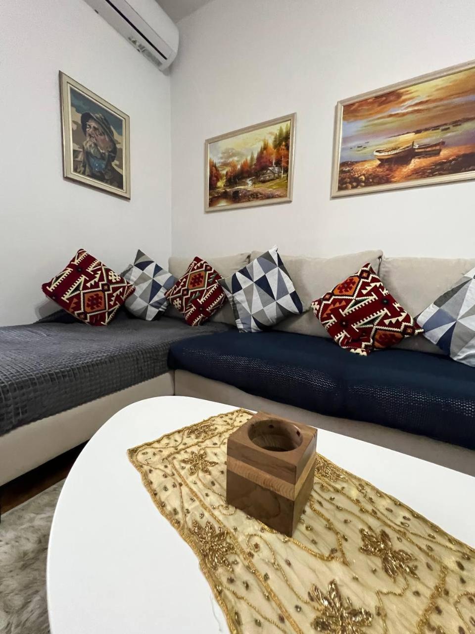 Cozy Nest Ledi